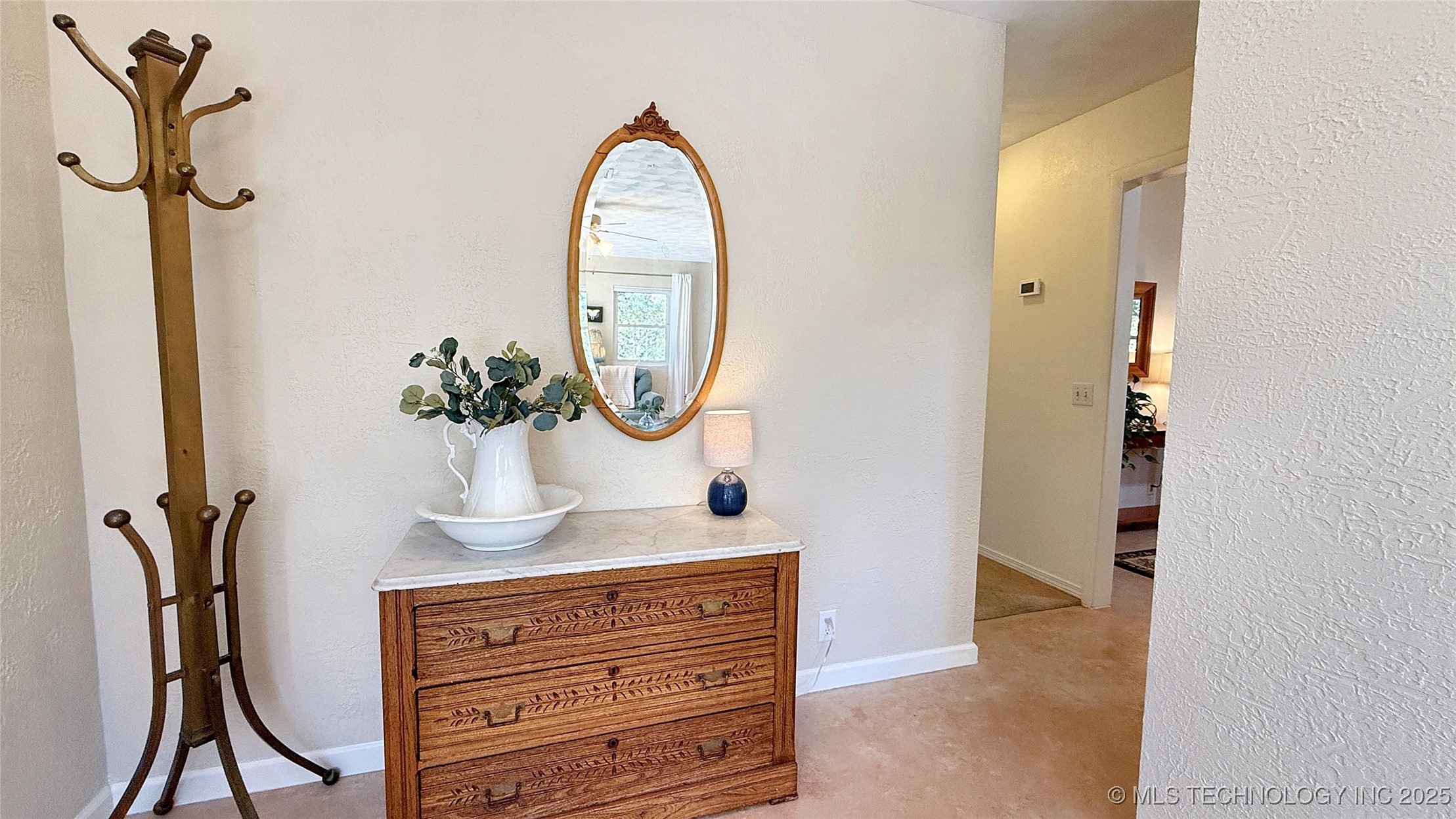 202 Alder Way Property Photo 13