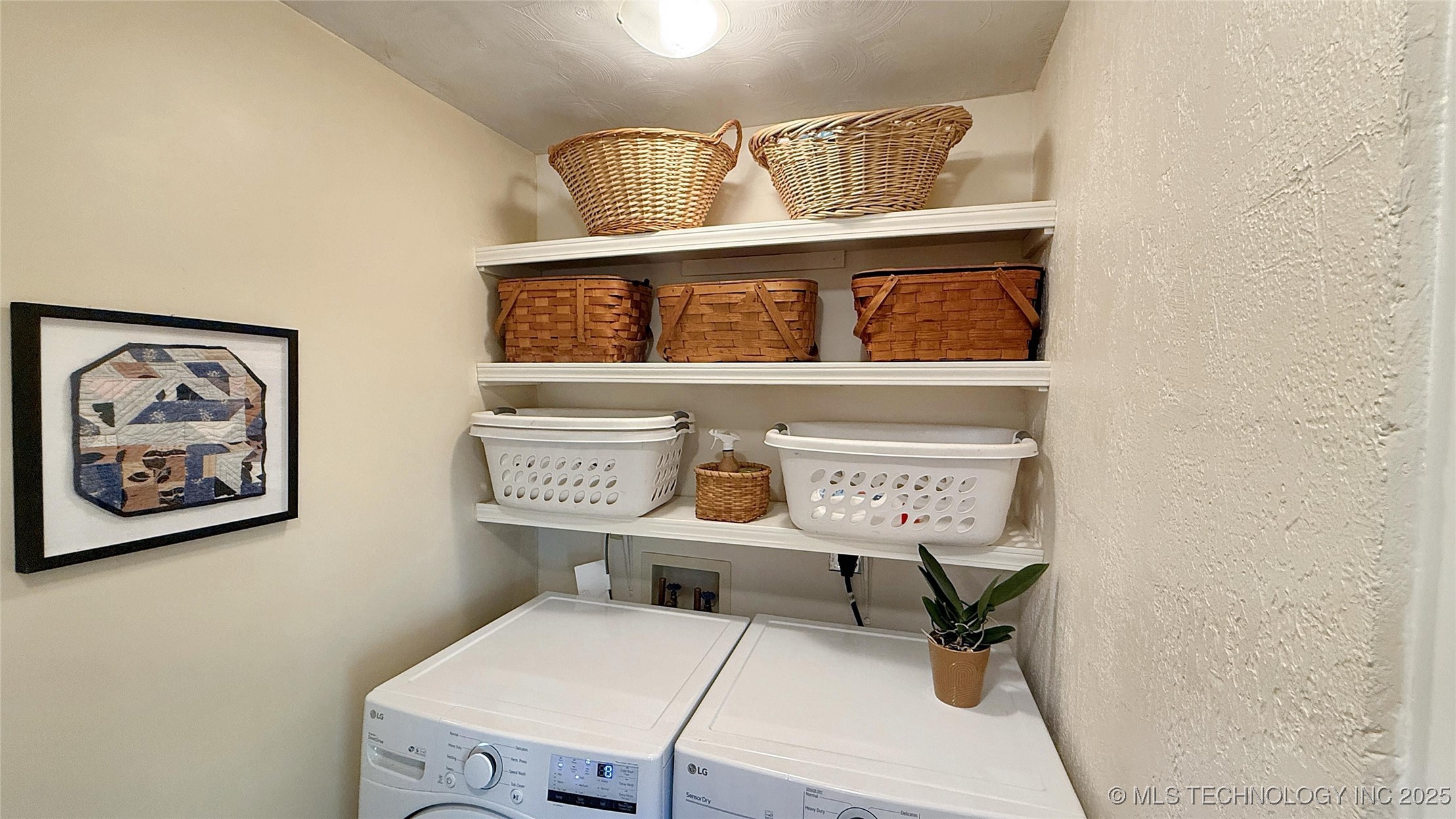 202 Alder Way Property Photo 34