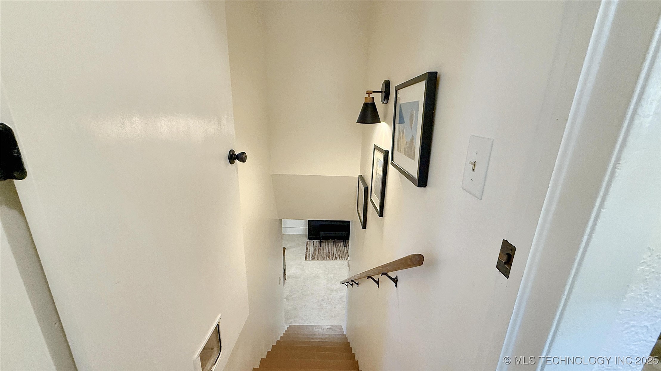 202 Alder Way Property Photo 35