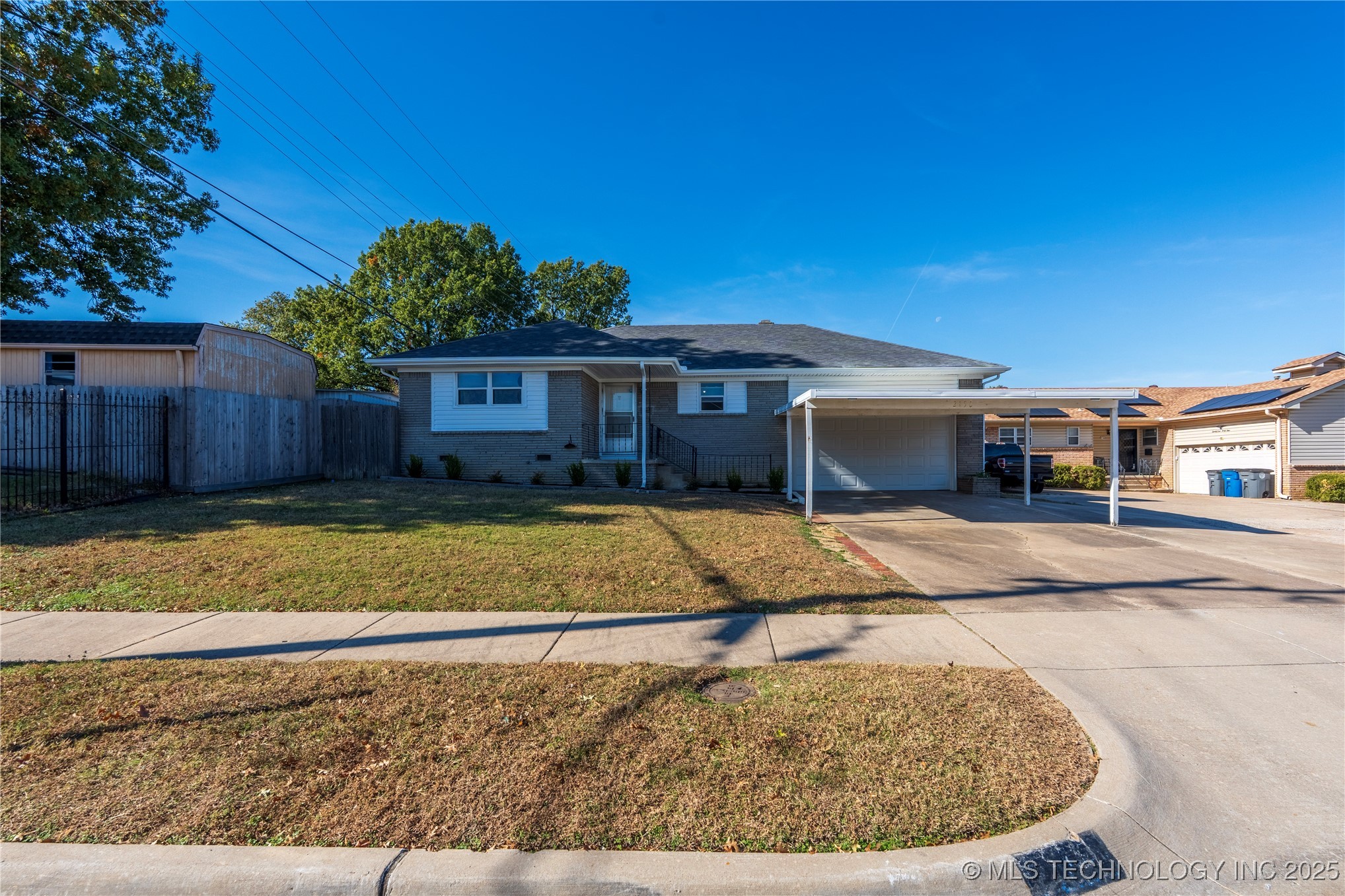 2150 S 80th East Avenue Property Photo 1