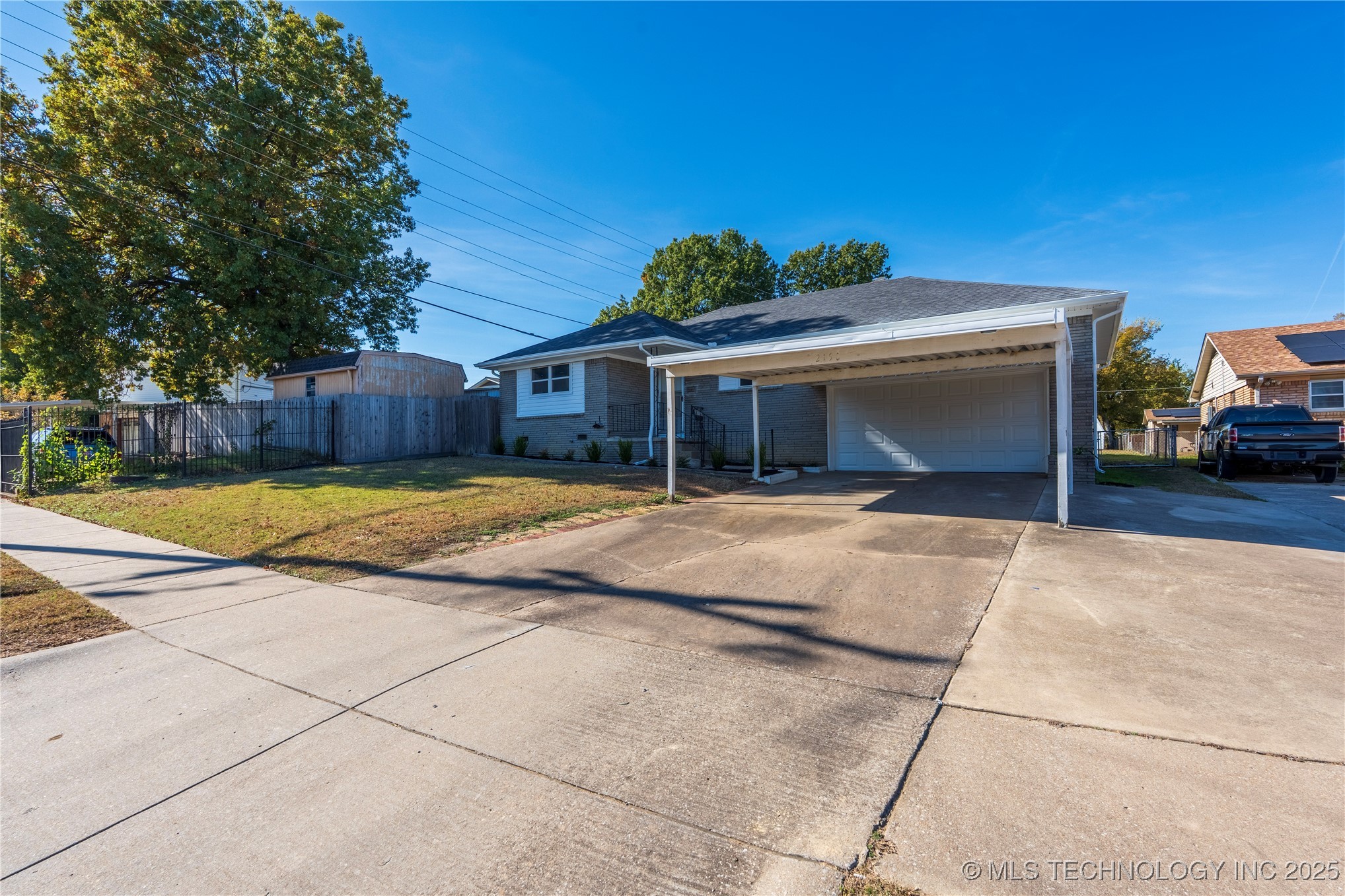 2150 S 80th East Avenue Property Photo 6