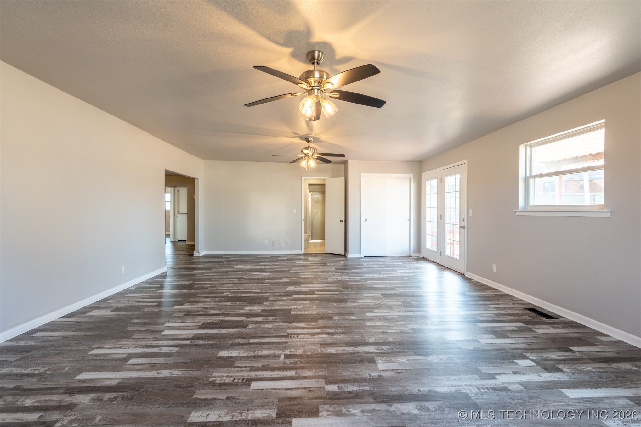 2150 S 80th East Avenue Property Photo 24