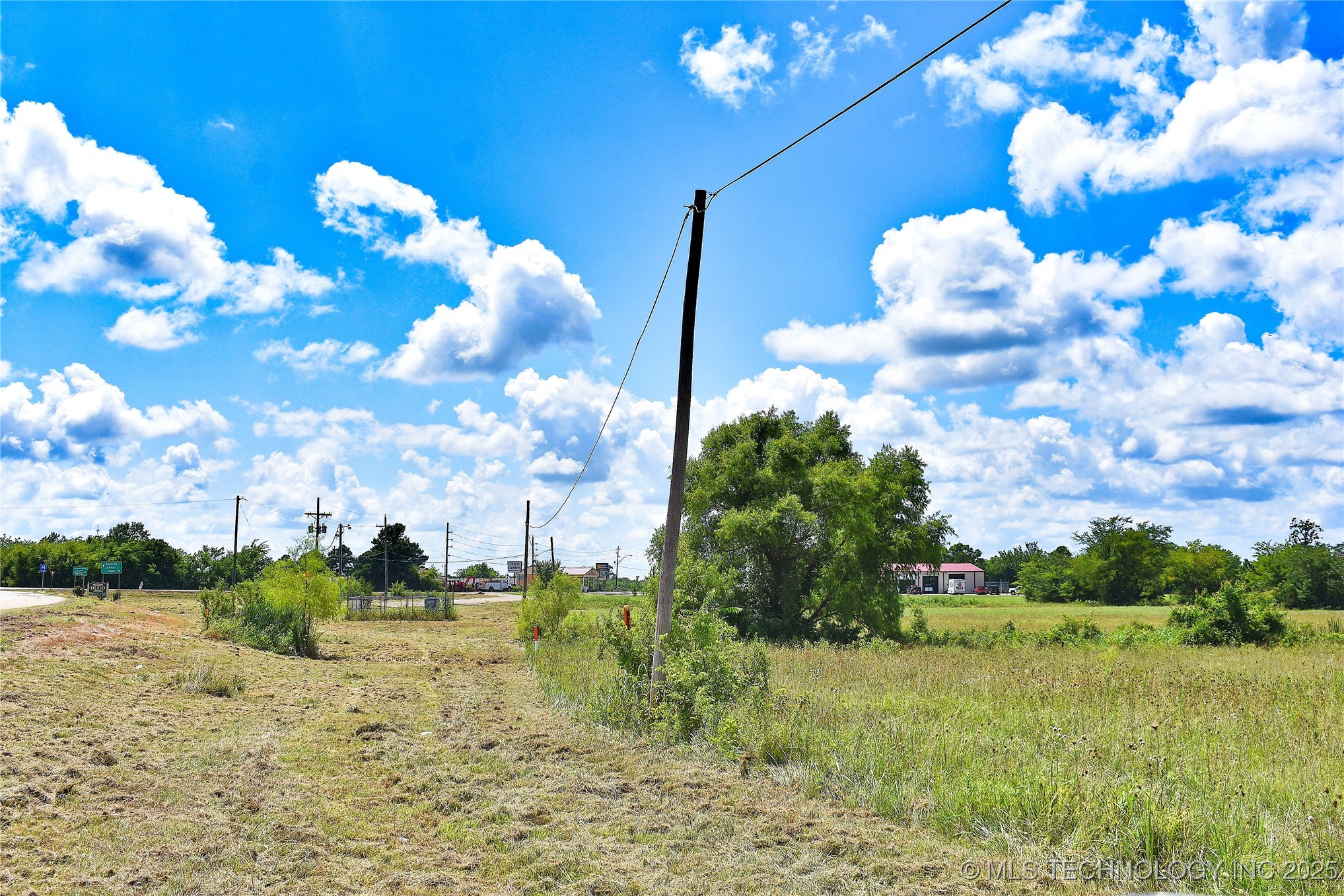 05 E Hwy 70 Property Photo 3