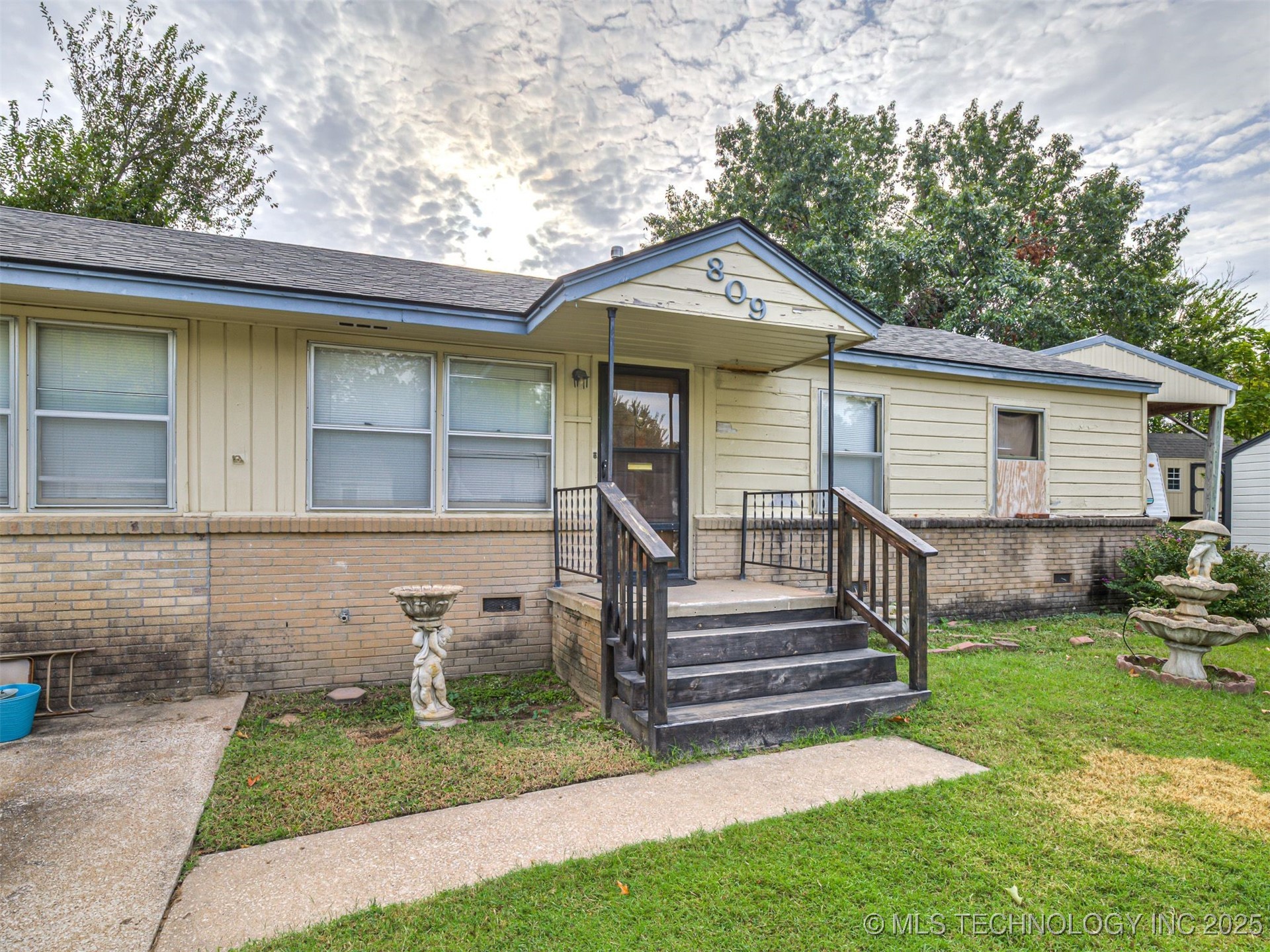 809 Cedar Avenue Property Photo 1