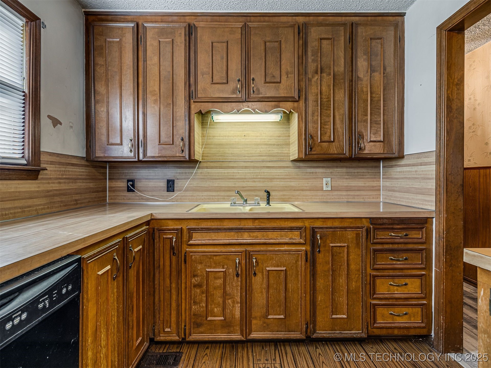 809 Cedar Avenue Property Photo 21