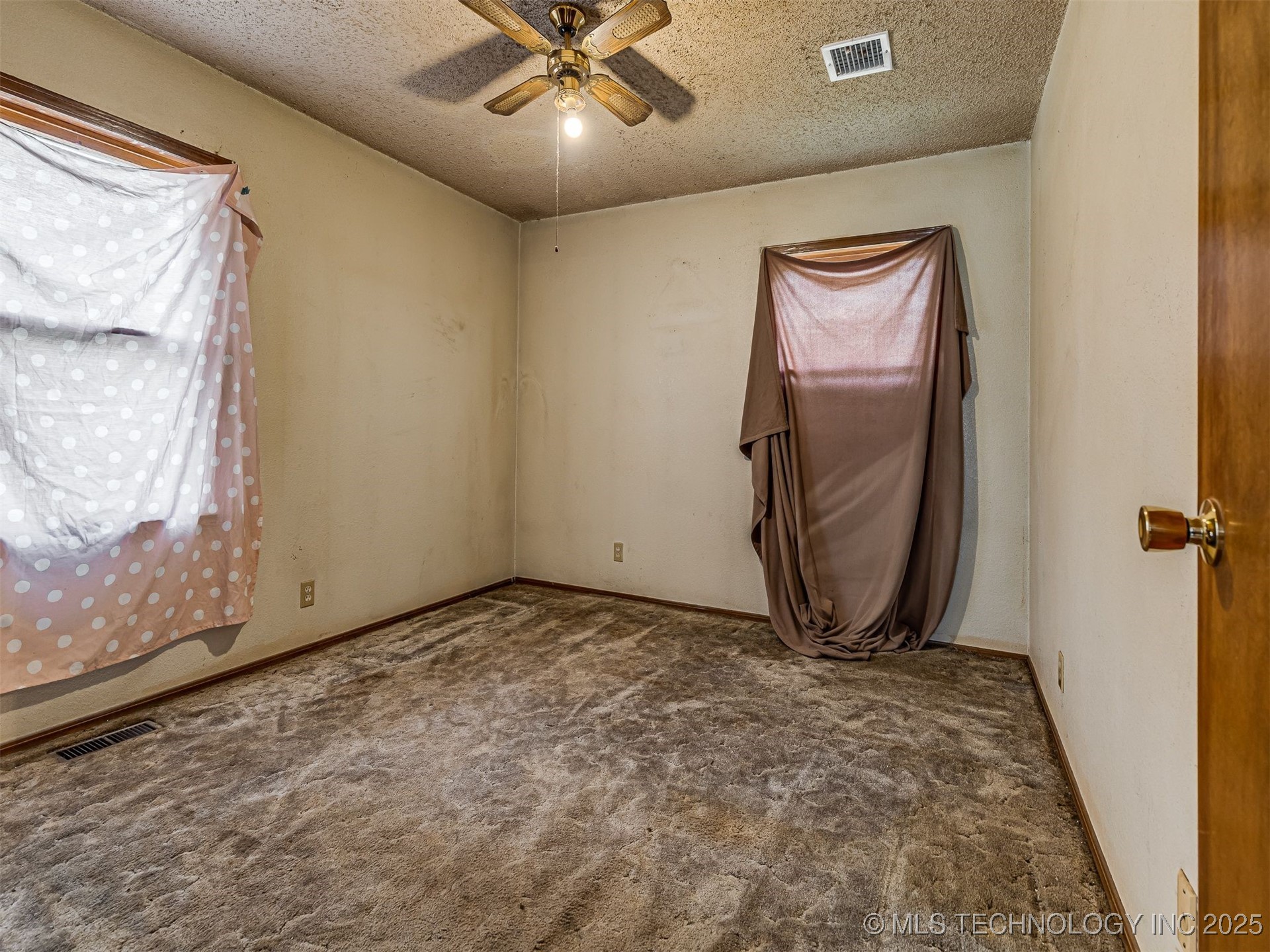 809 Cedar Avenue Property Photo 24
