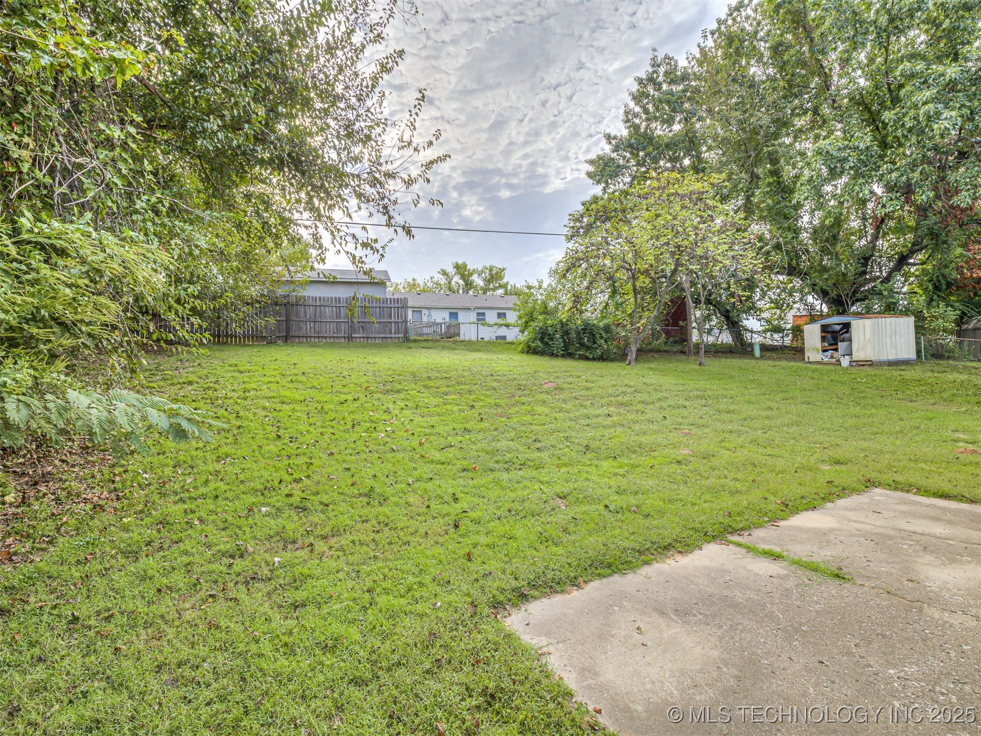 809 Cedar Avenue Property Photo 38