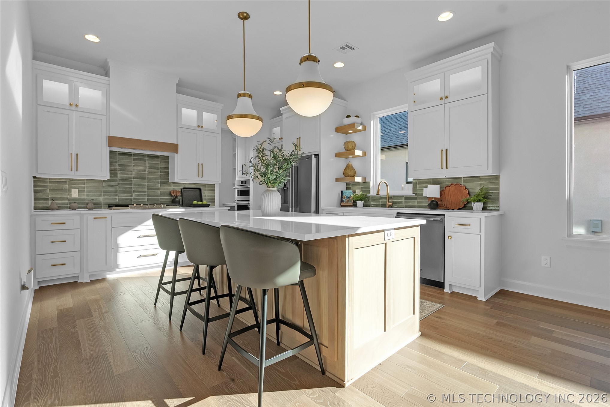 11962 S 94th East Avenue Property Photo 9