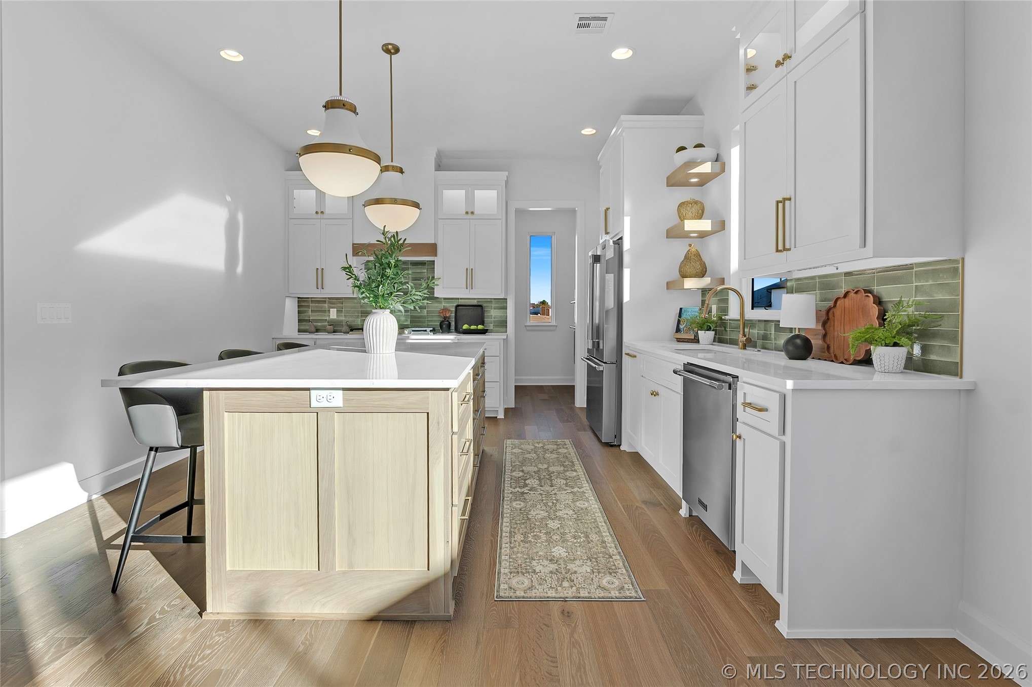 11962 S 94th East Avenue Property Photo 15