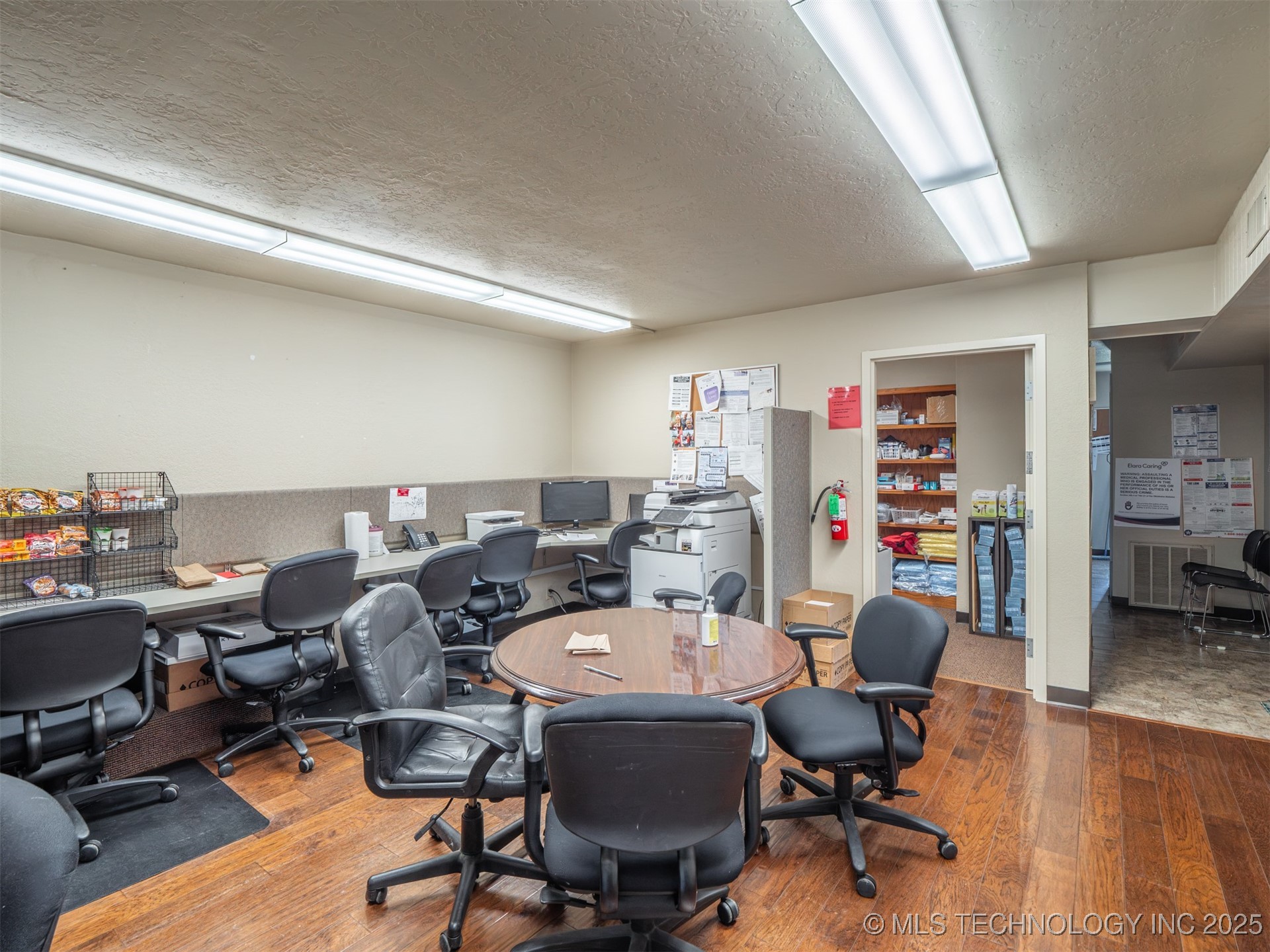 403 W Carl Albert Property Photo 10