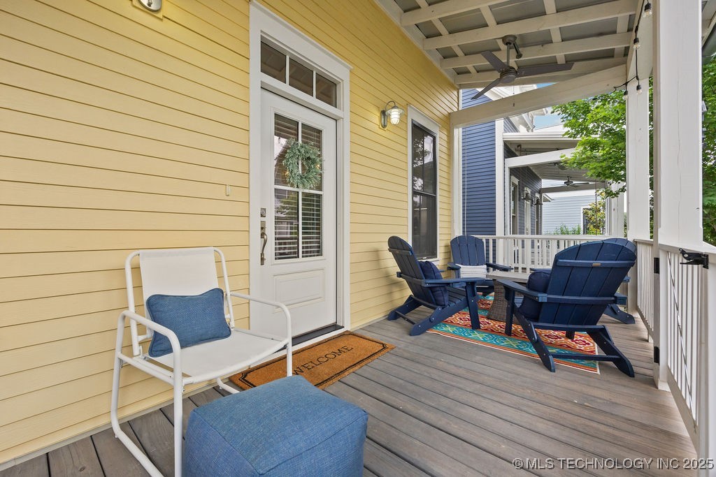 43 Center Lane S Property Photo 27