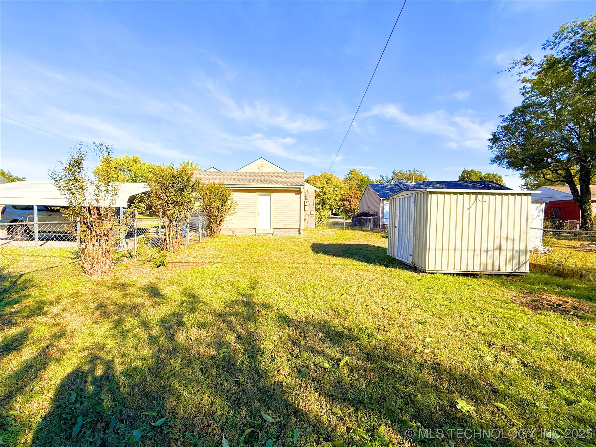 2604 E 2nd Street Property Photo 38