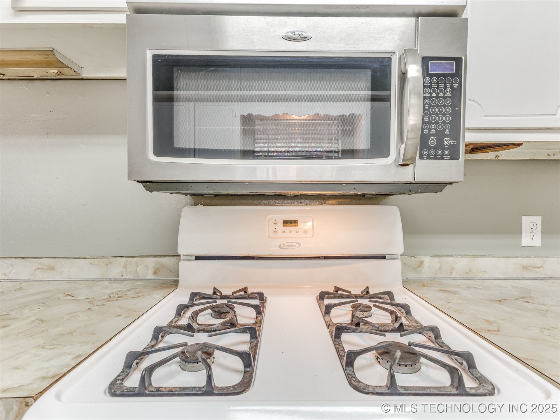 405 S Main Street Property Photo 17