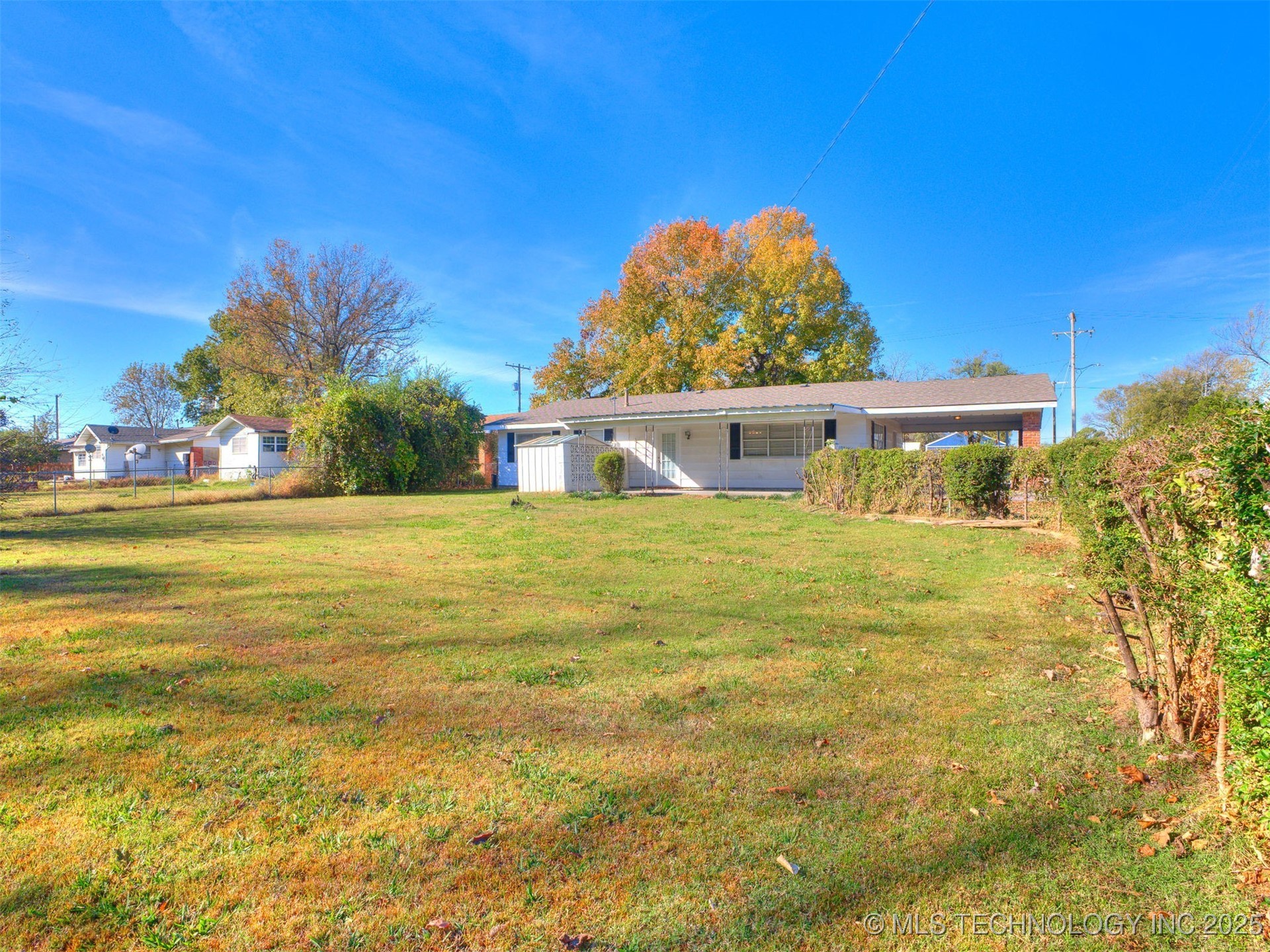 405 S Main Street Property Photo 27