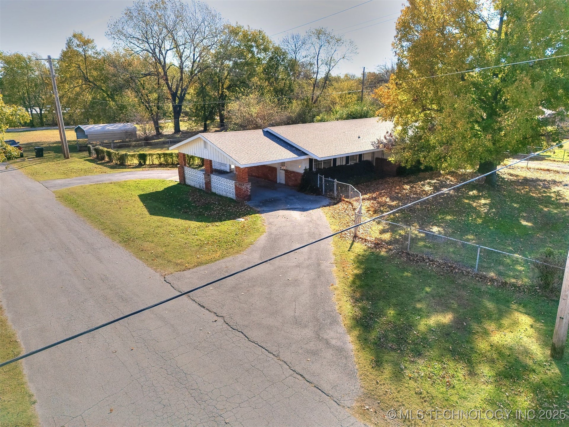 405 S Main Street Property Photo 36