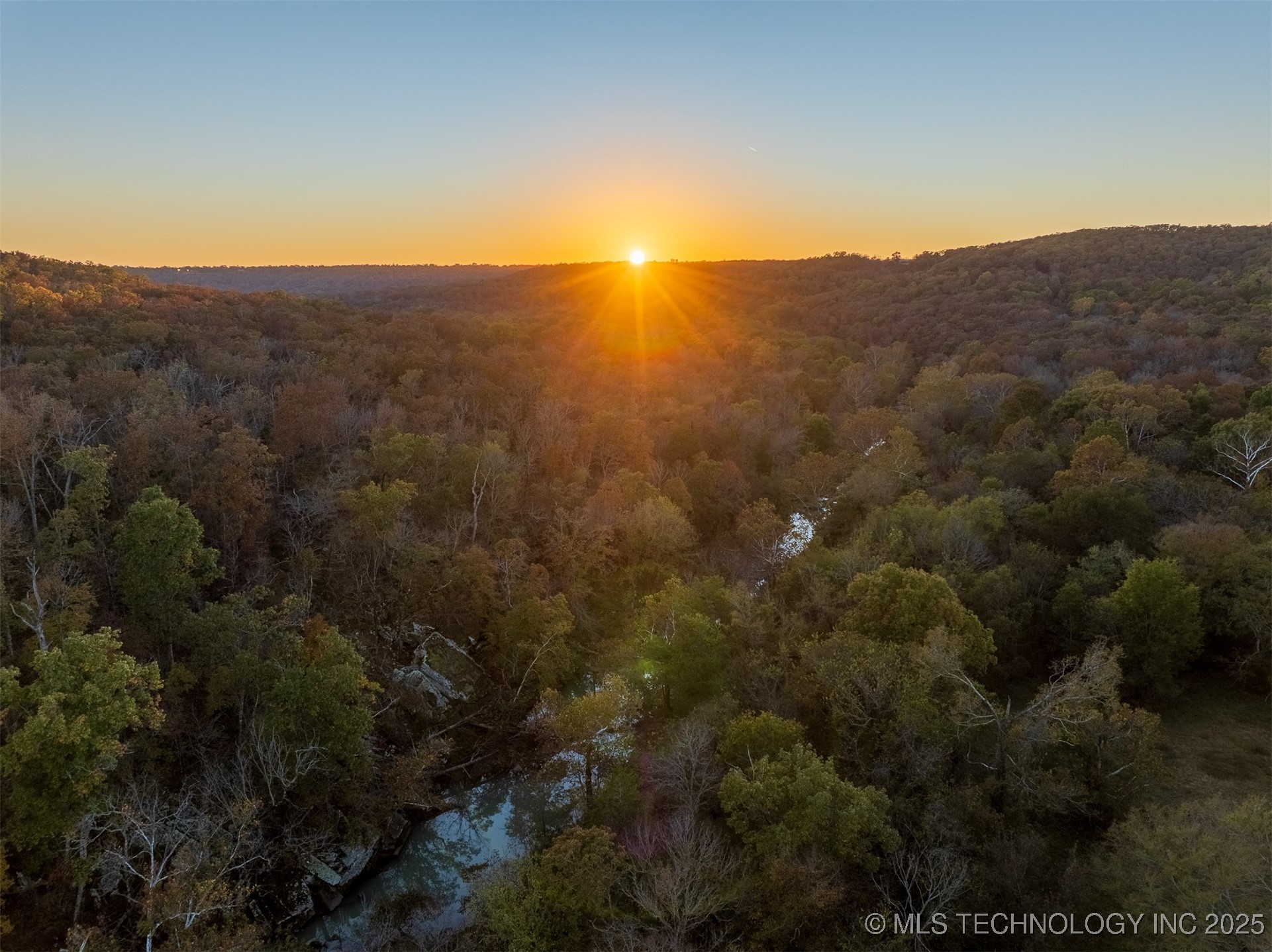 190 S 4523 Road Property Photo 2