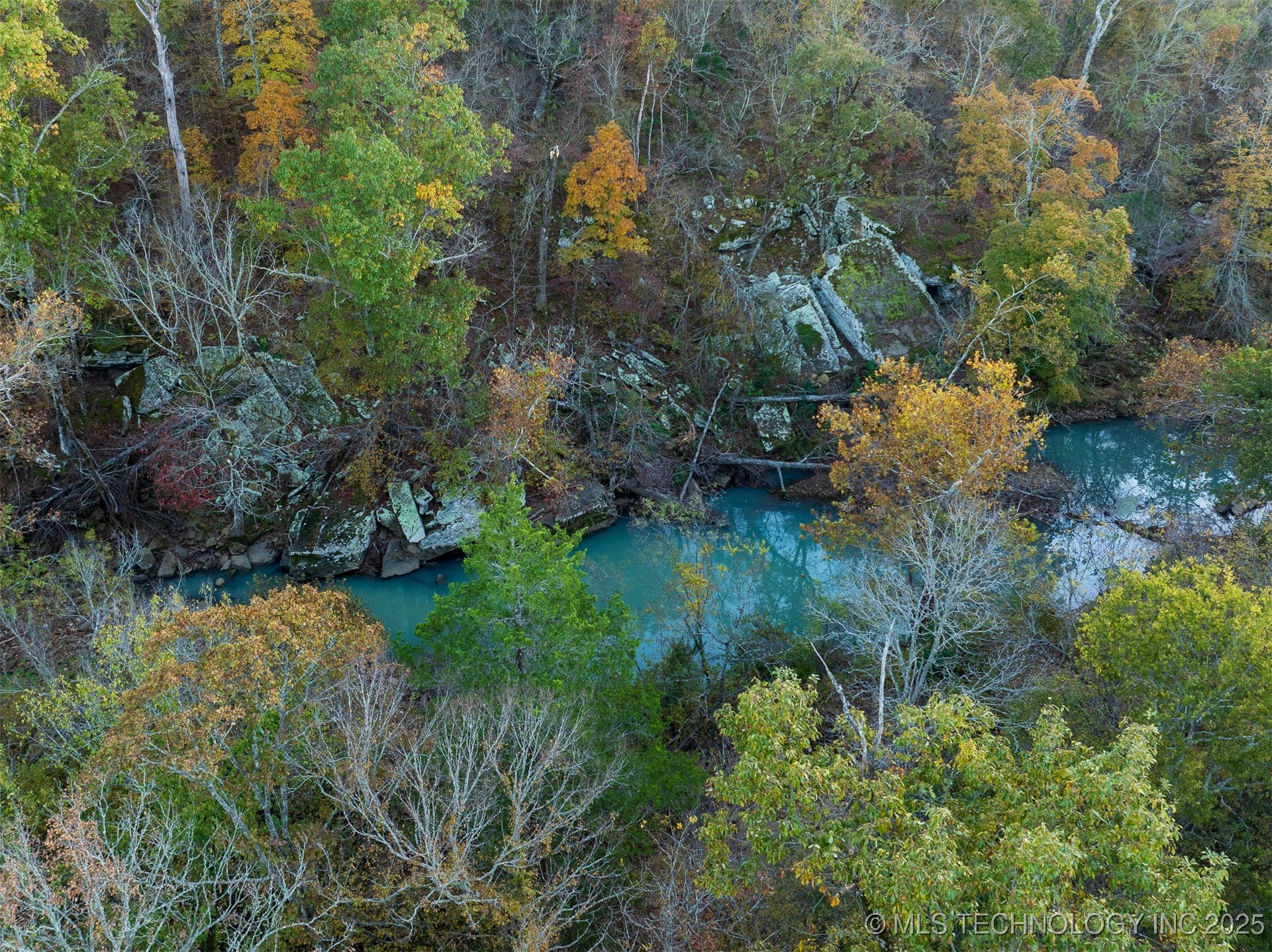 190 S 4523 Road Property Photo 8