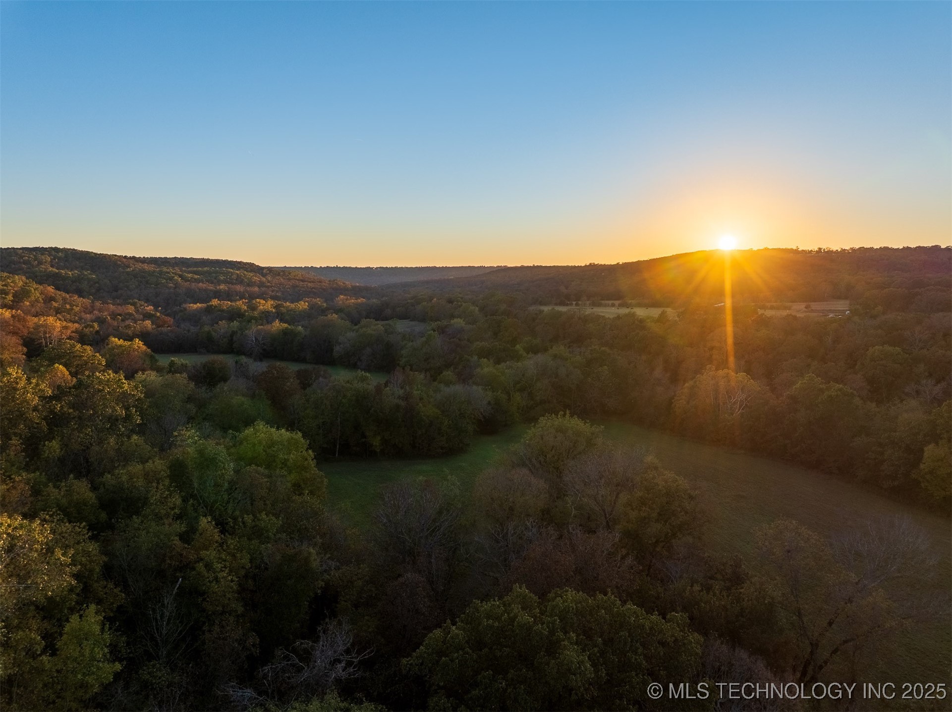 190 S 4523 Road Property Photo 10