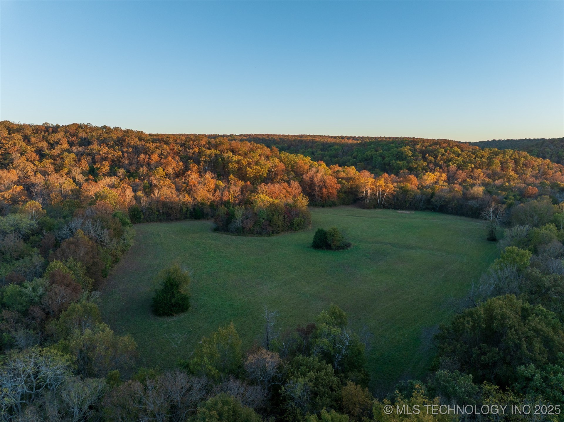 190 S 4523 Road Property Photo 11