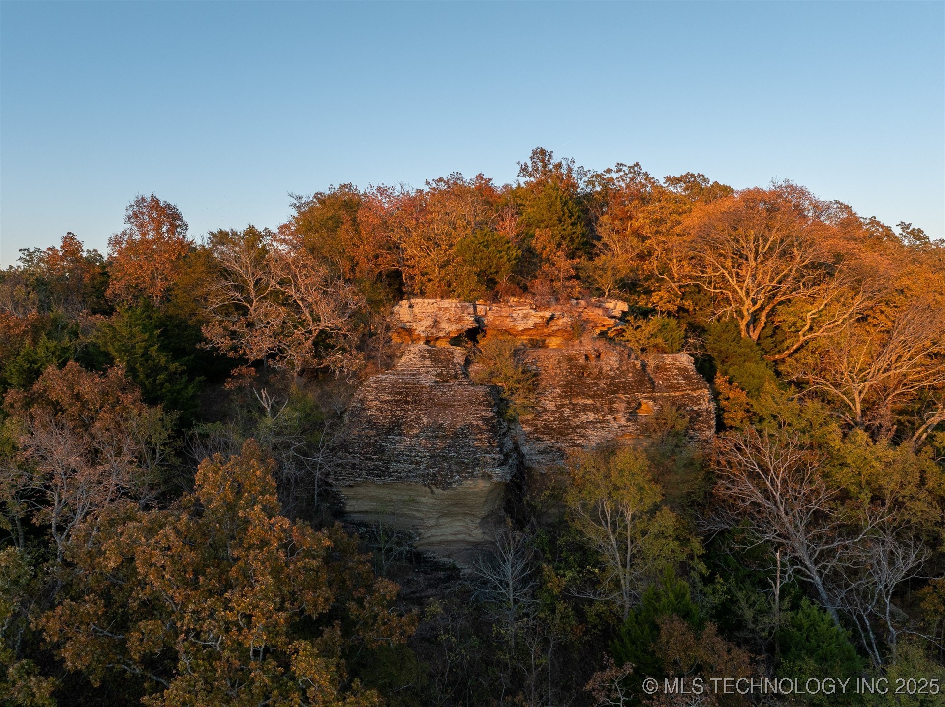 190 S 4523 Road Property Photo 15