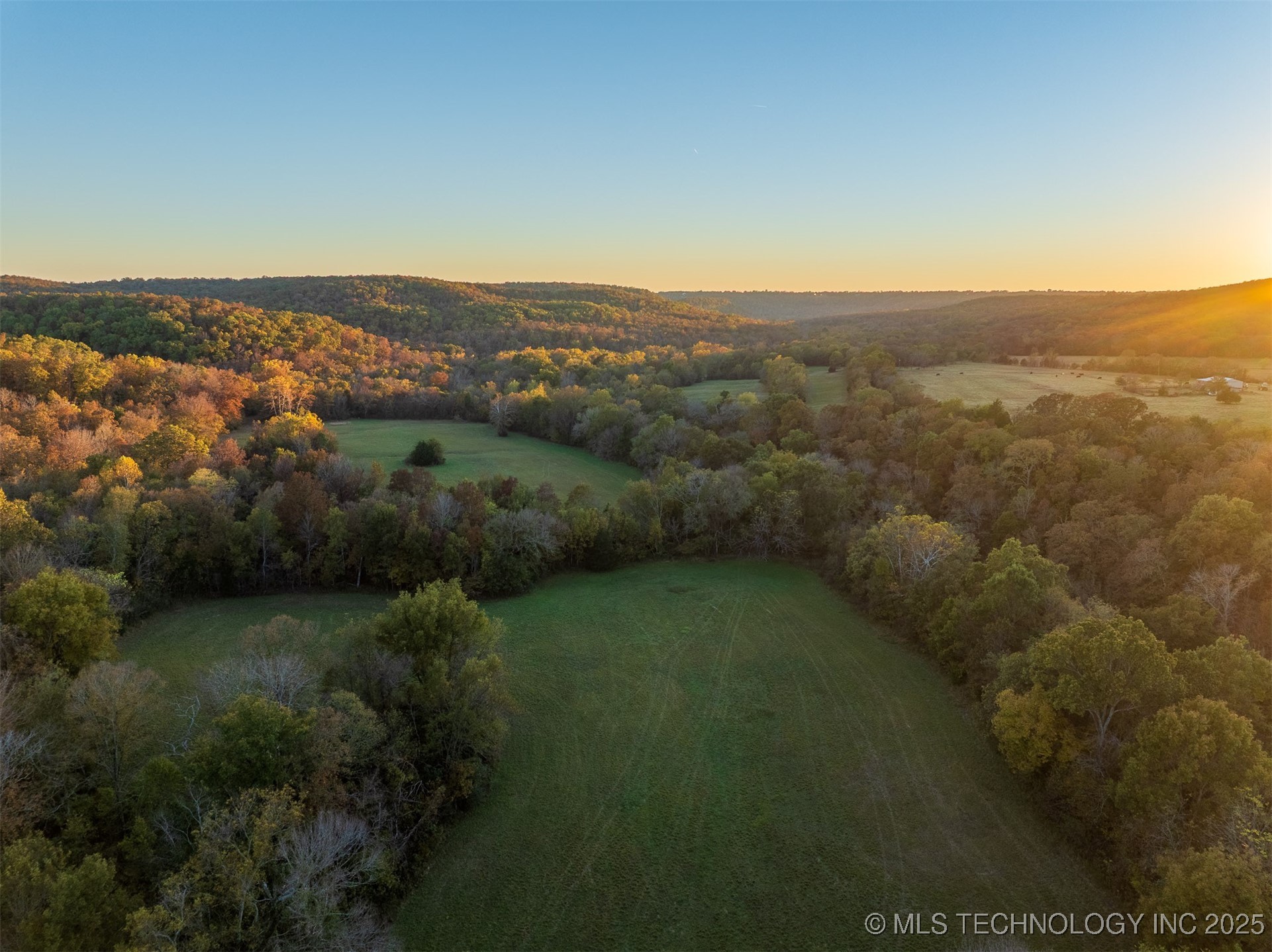 190 S 4523 Road Property Photo 43