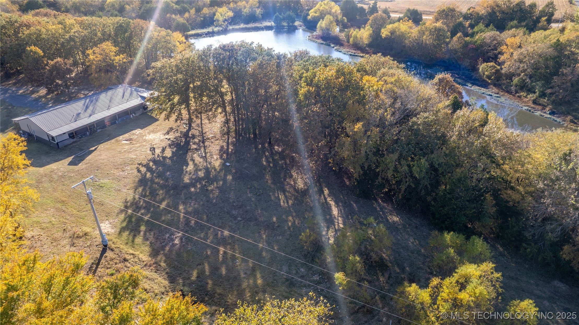 30600 County Road 1491 Property Photo 10