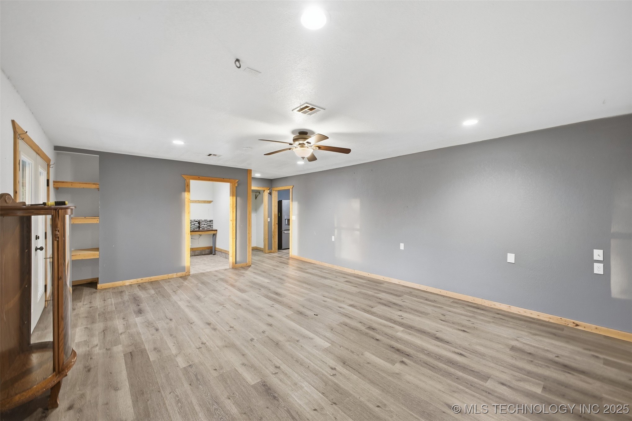 30600 County Road 1491 Property Photo 37