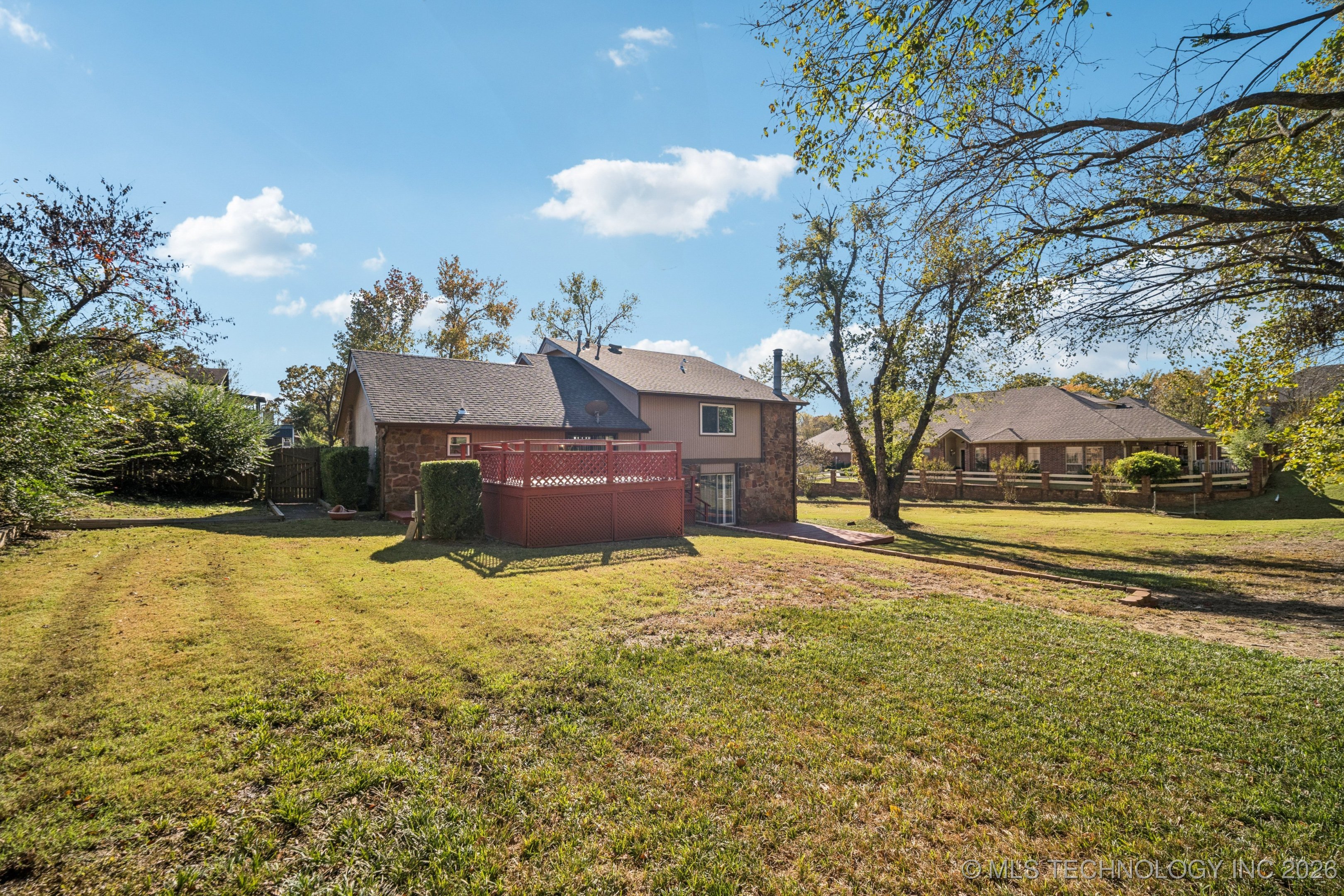 813 E Teresa Avenue Property Photo 29