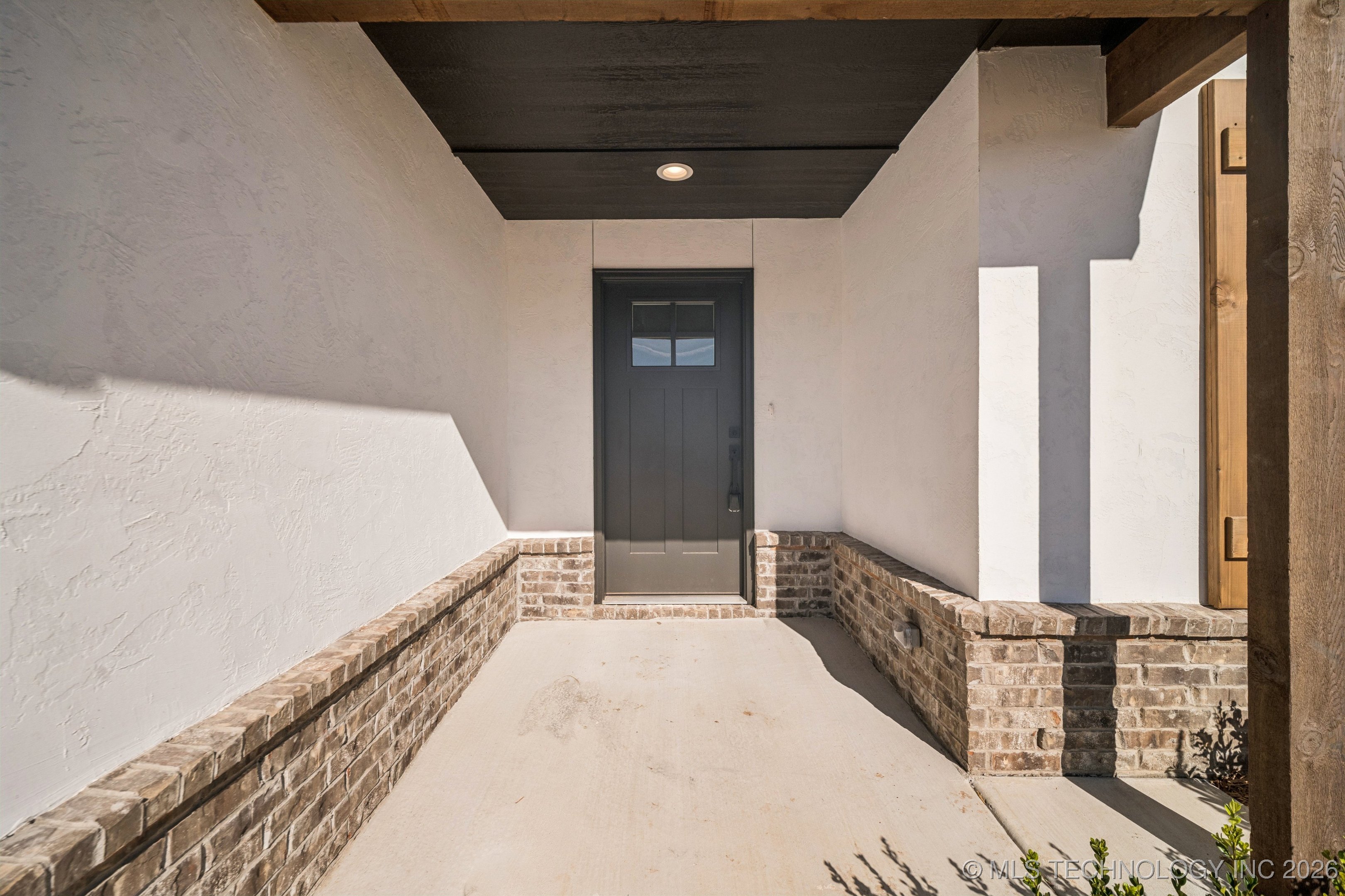 23071 E 106th Place S Property Photo 3