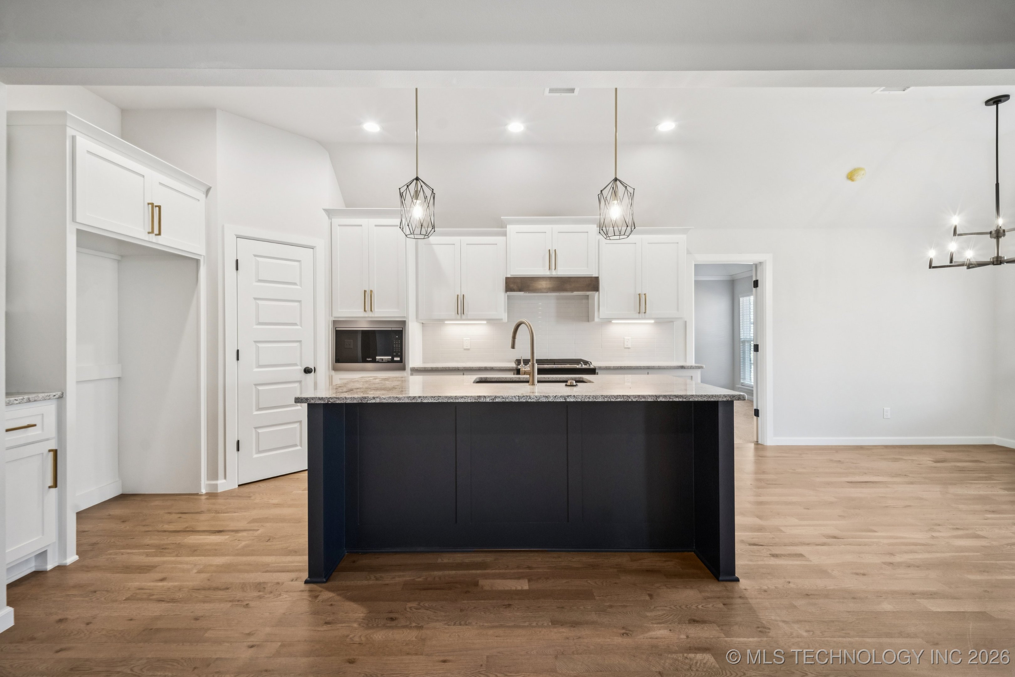 23071 E 106th Place S Property Photo 7