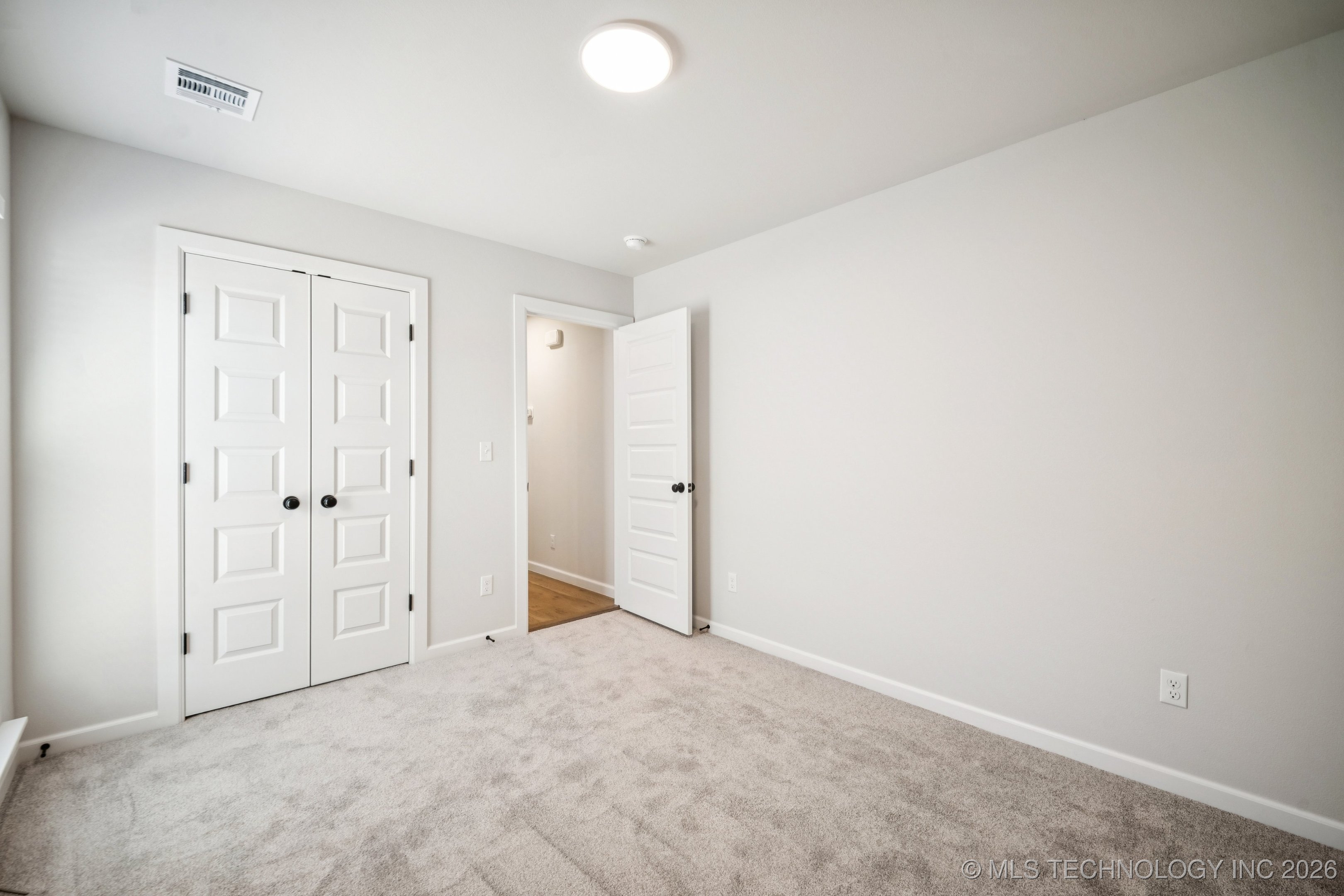 23071 E 106th Place S Property Photo 23