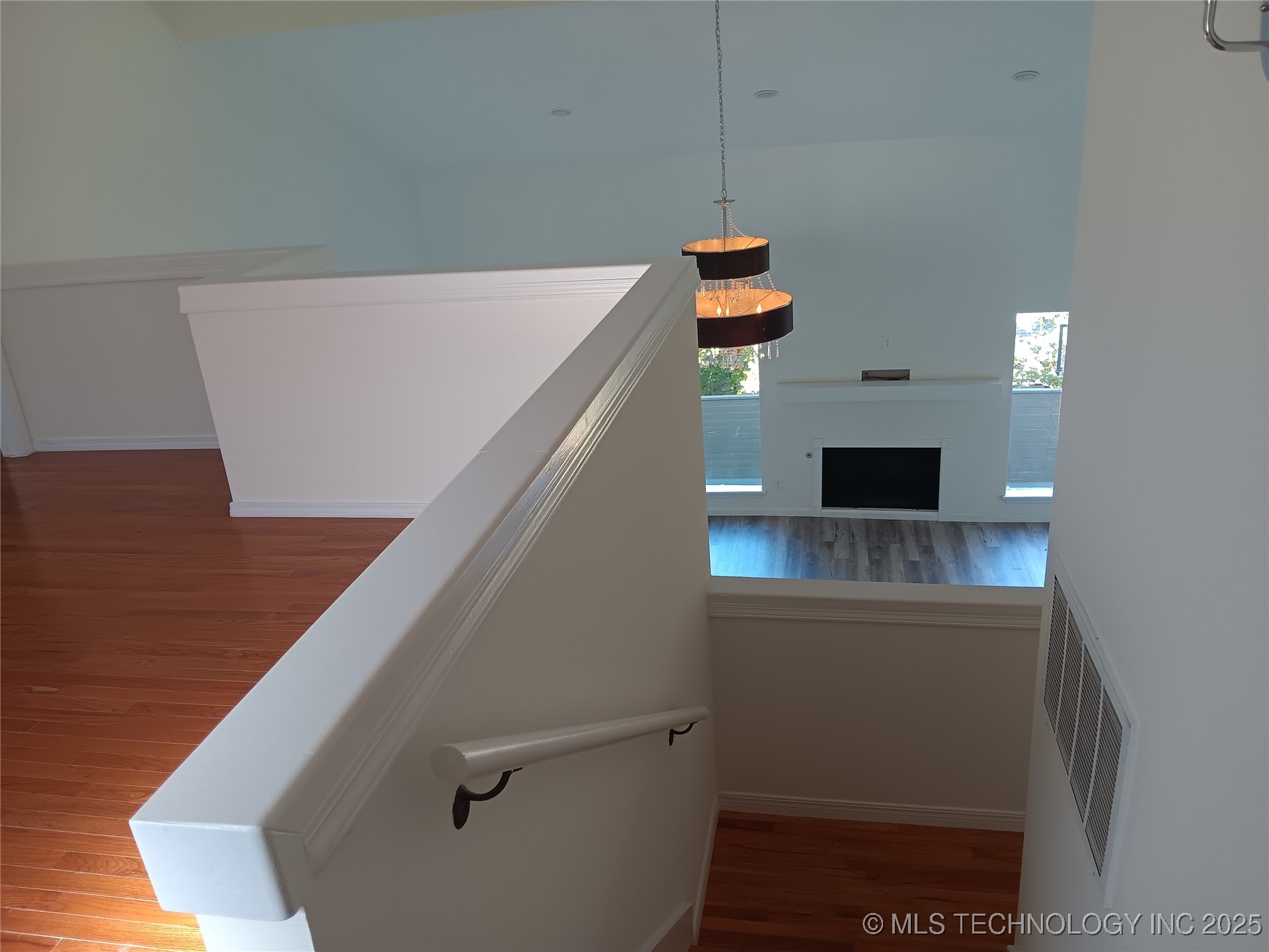 4317 E 76th Street Property Photo 27