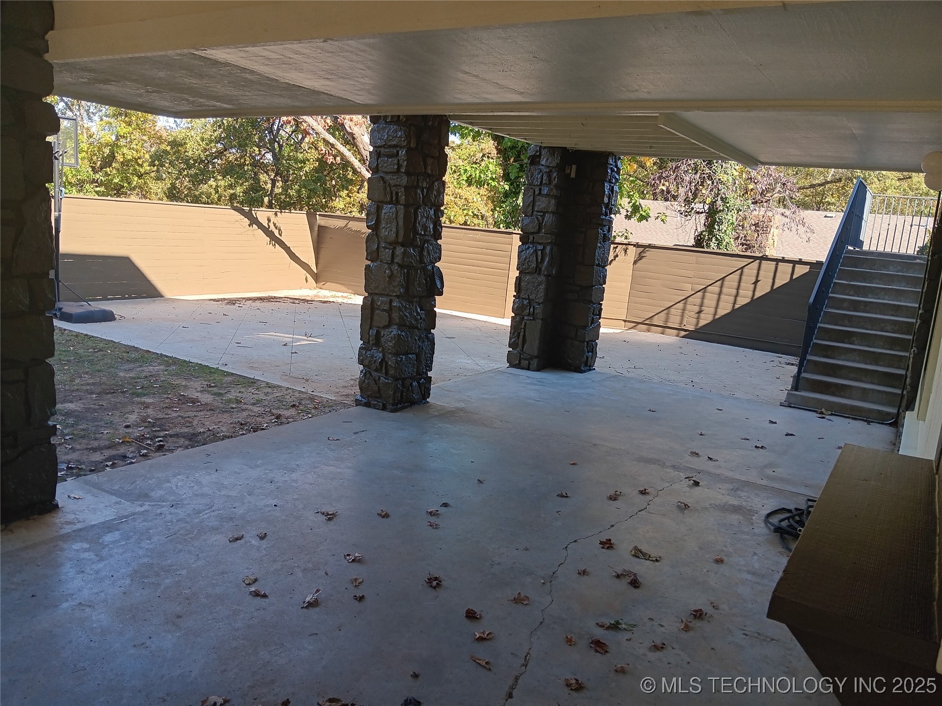 4317 E 76th Street Property Photo 44