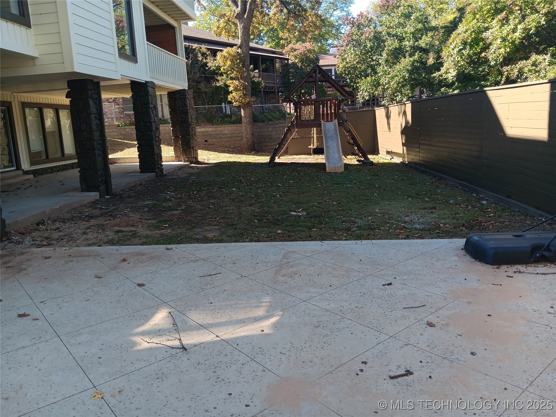 4317 E 76th Street Property Photo 46