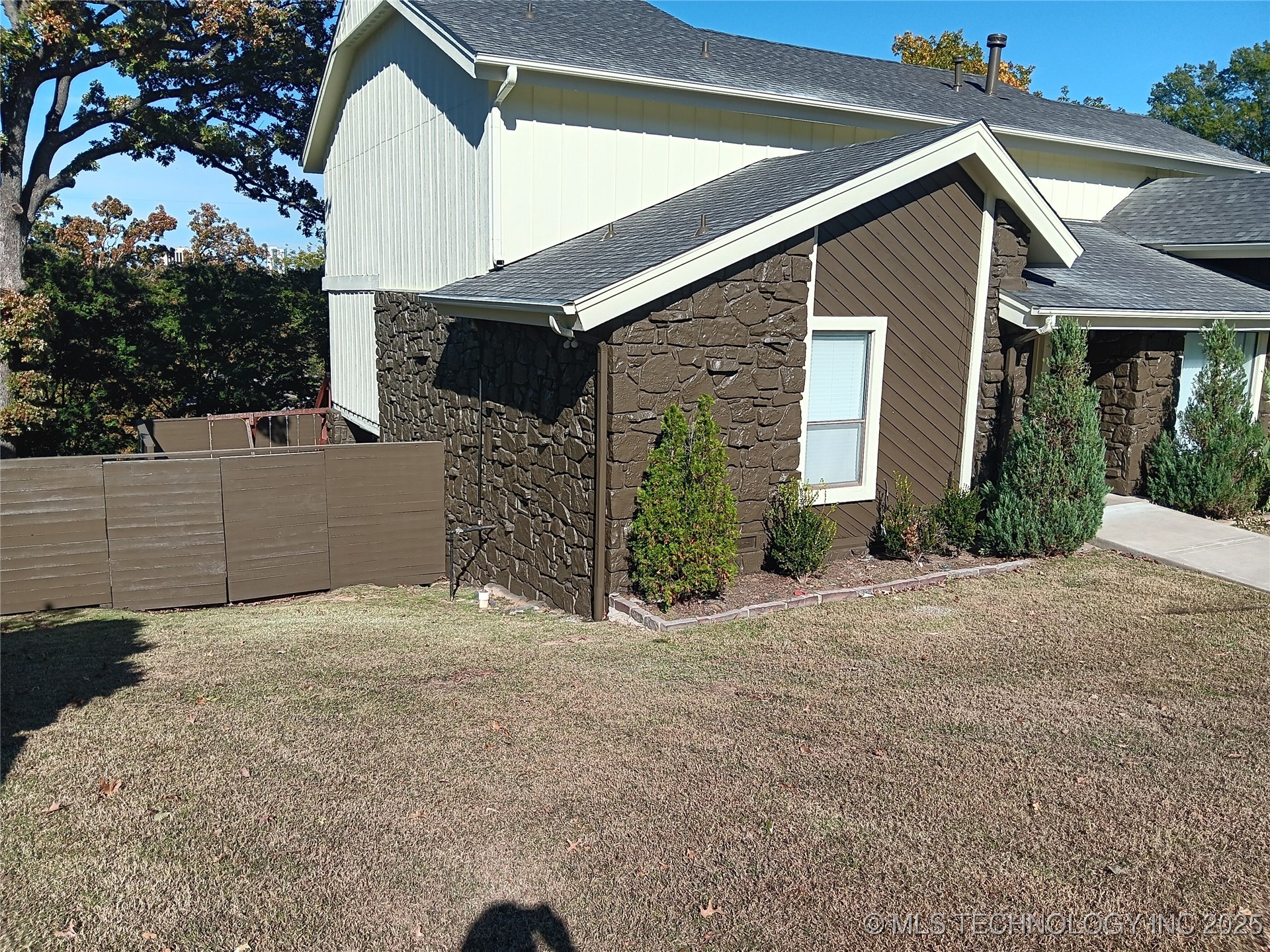 4317 E 76th Street Property Photo 51