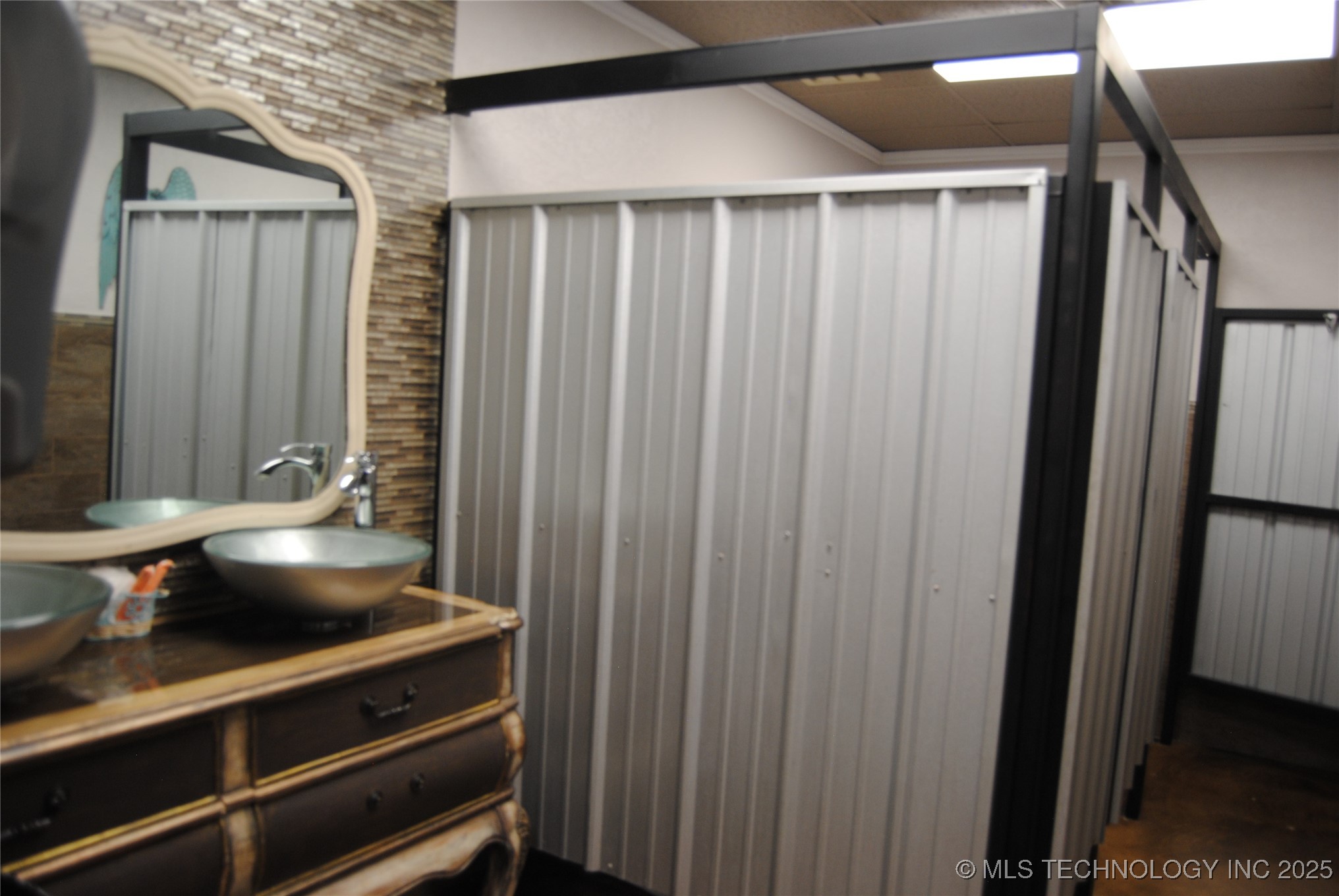 1930 Arlington Street Property Photo 19