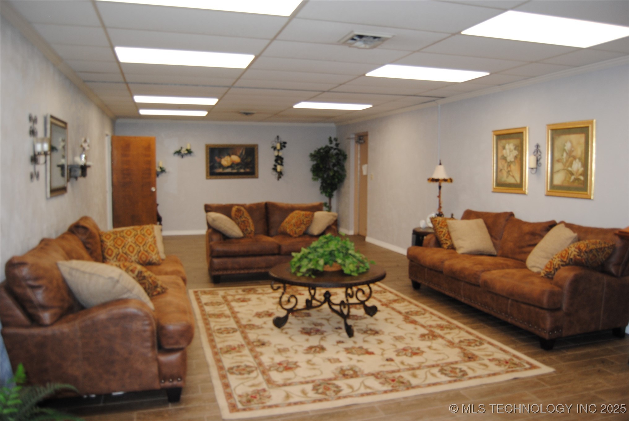 1930 Arlington Street Property Photo 22