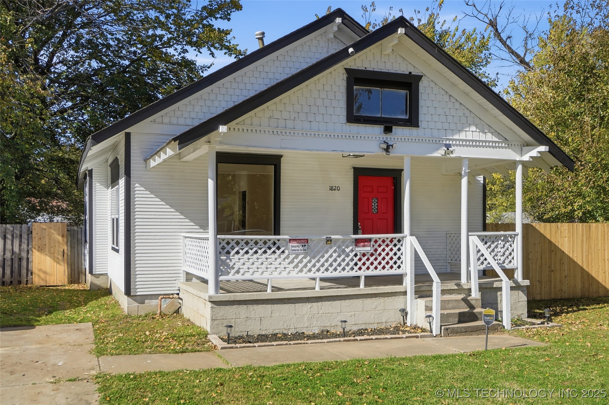 1820 N Delaware Avenue Property Photo 2