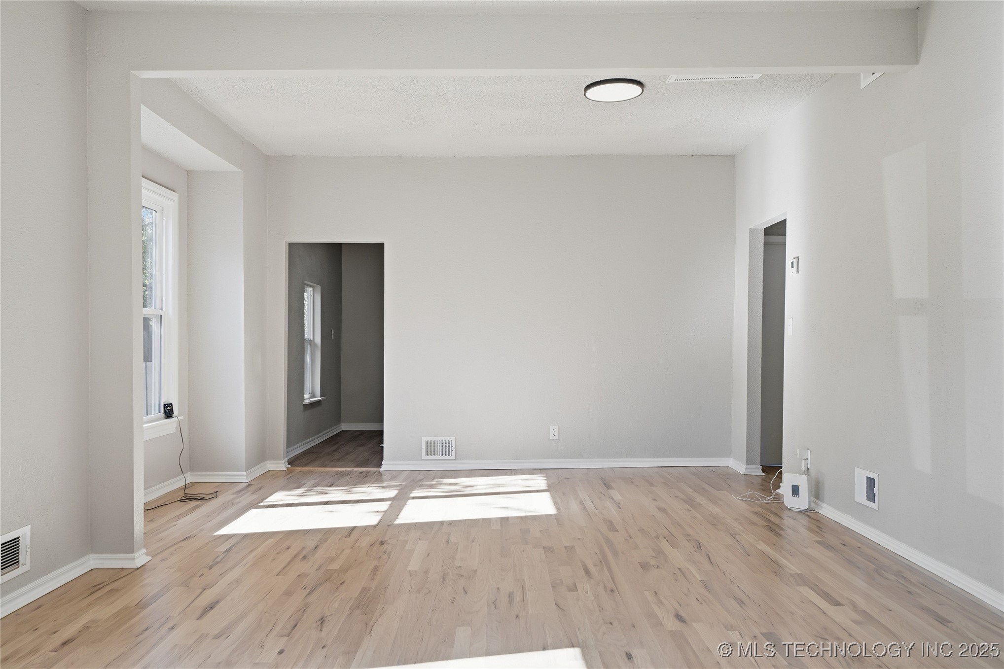 1820 N Delaware Avenue Property Photo 13