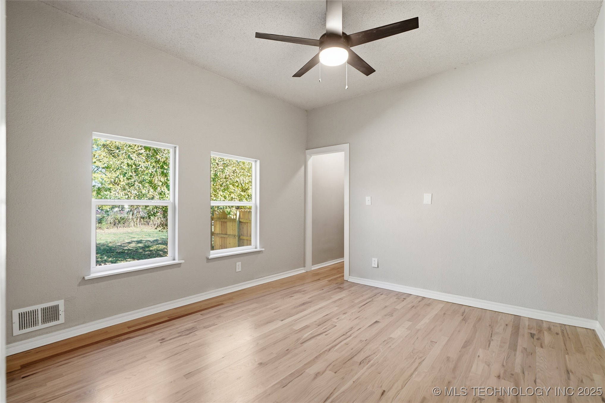 1820 N Delaware Avenue Property Photo 17