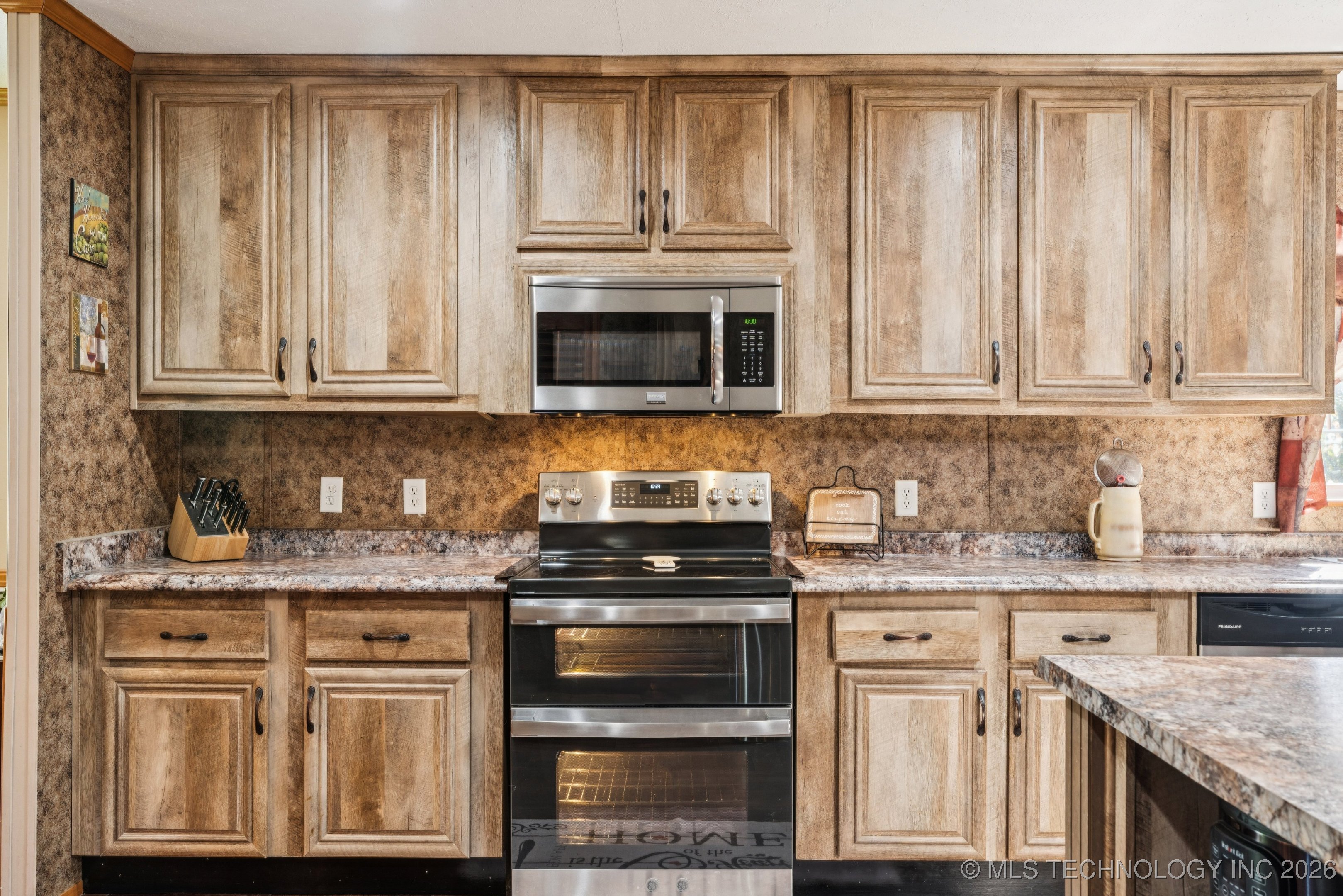 9904 S Post Oak Road Property Photo 17