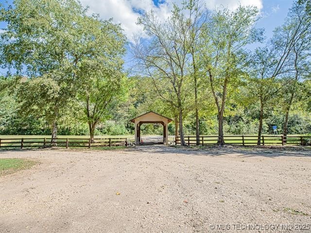 15693 Hwy 10 Property Photo 2