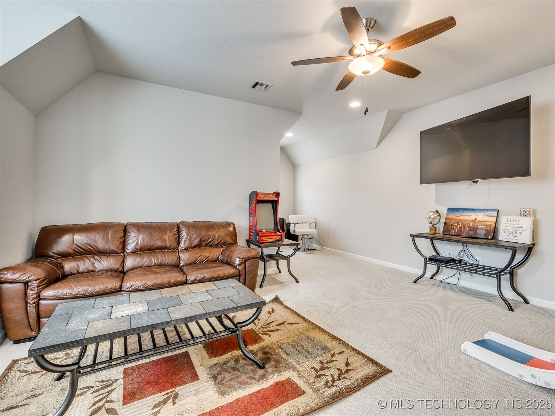 908 W 86th Place S Property Photo 16