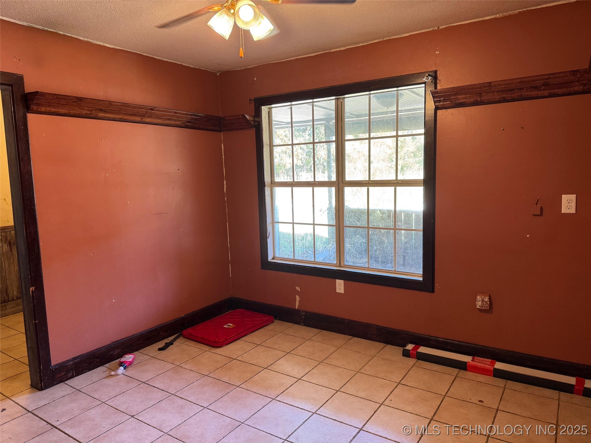 9611 Celia Berryhill Road Property Photo 8