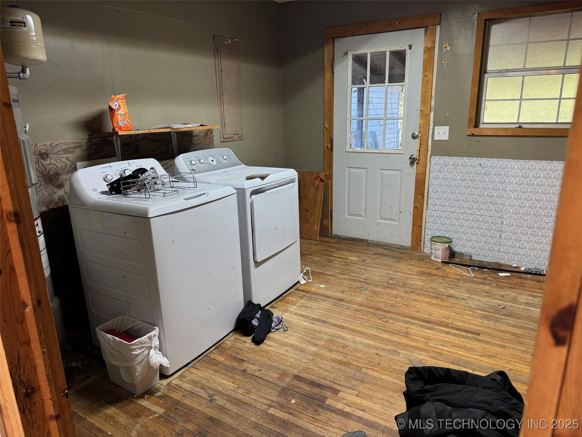 9611 Celia Berryhill Road Property Photo 14