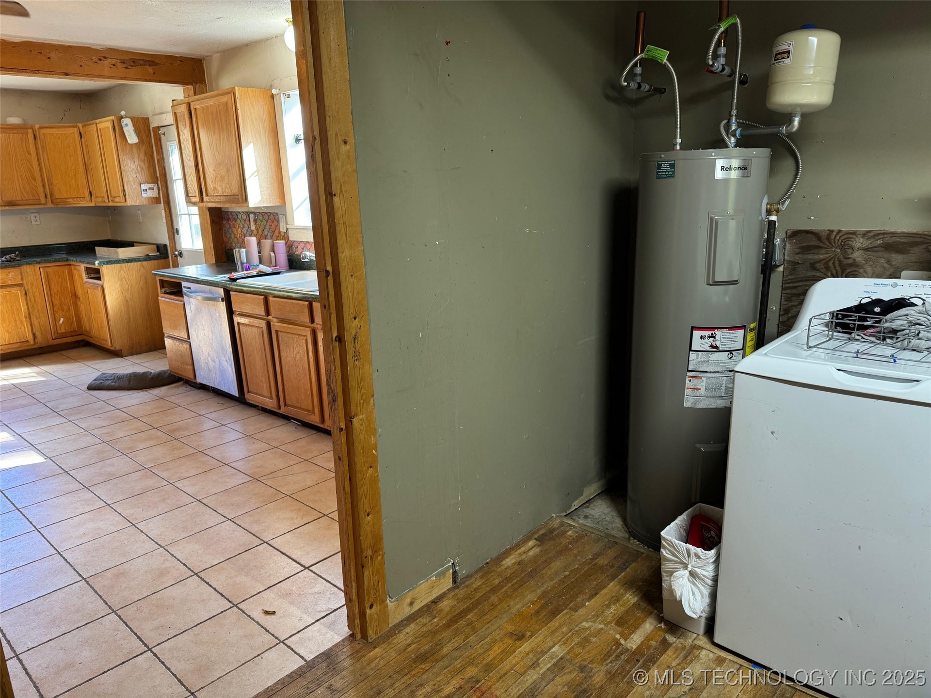 9611 Celia Berryhill Road Property Photo 15