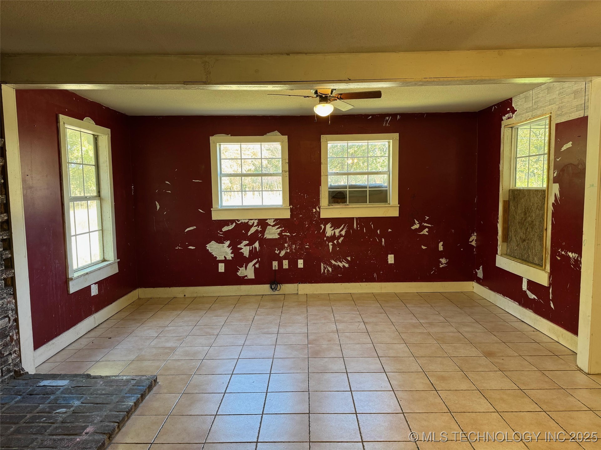 9611 Celia Berryhill Road Property Photo 19