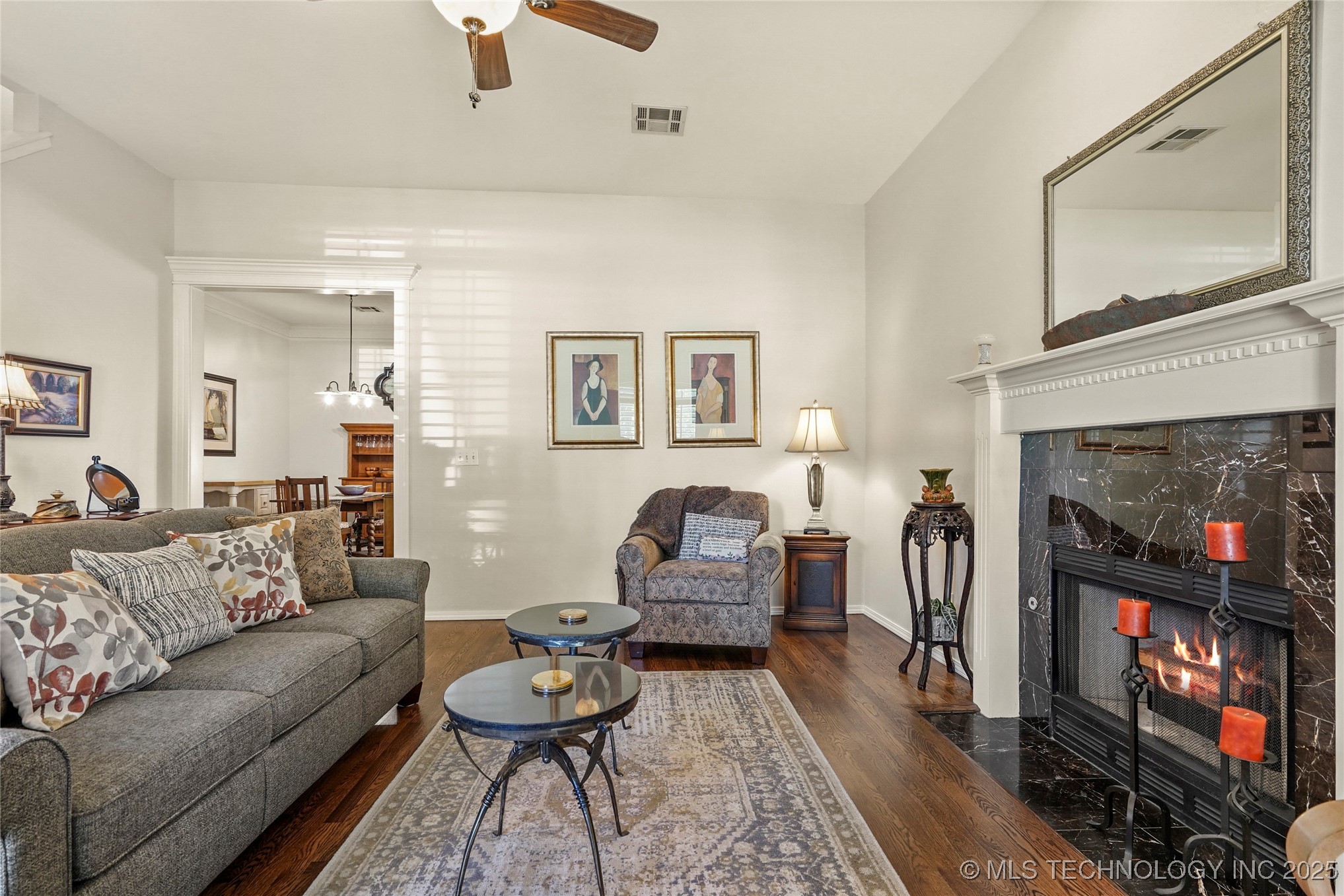 3033 W Oakland Street Property Photo 7