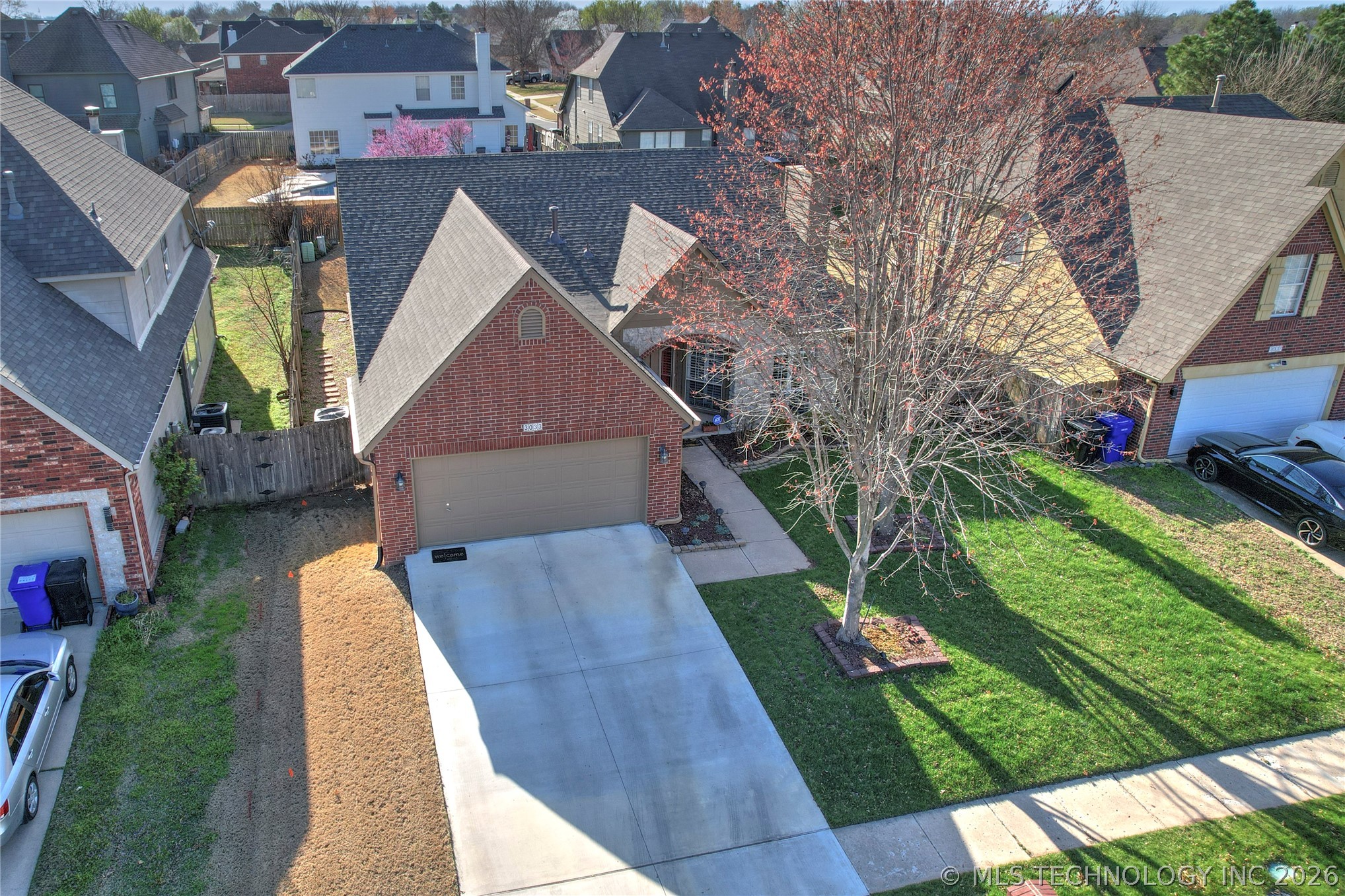 3033 W Oakland Street Property Photo 41