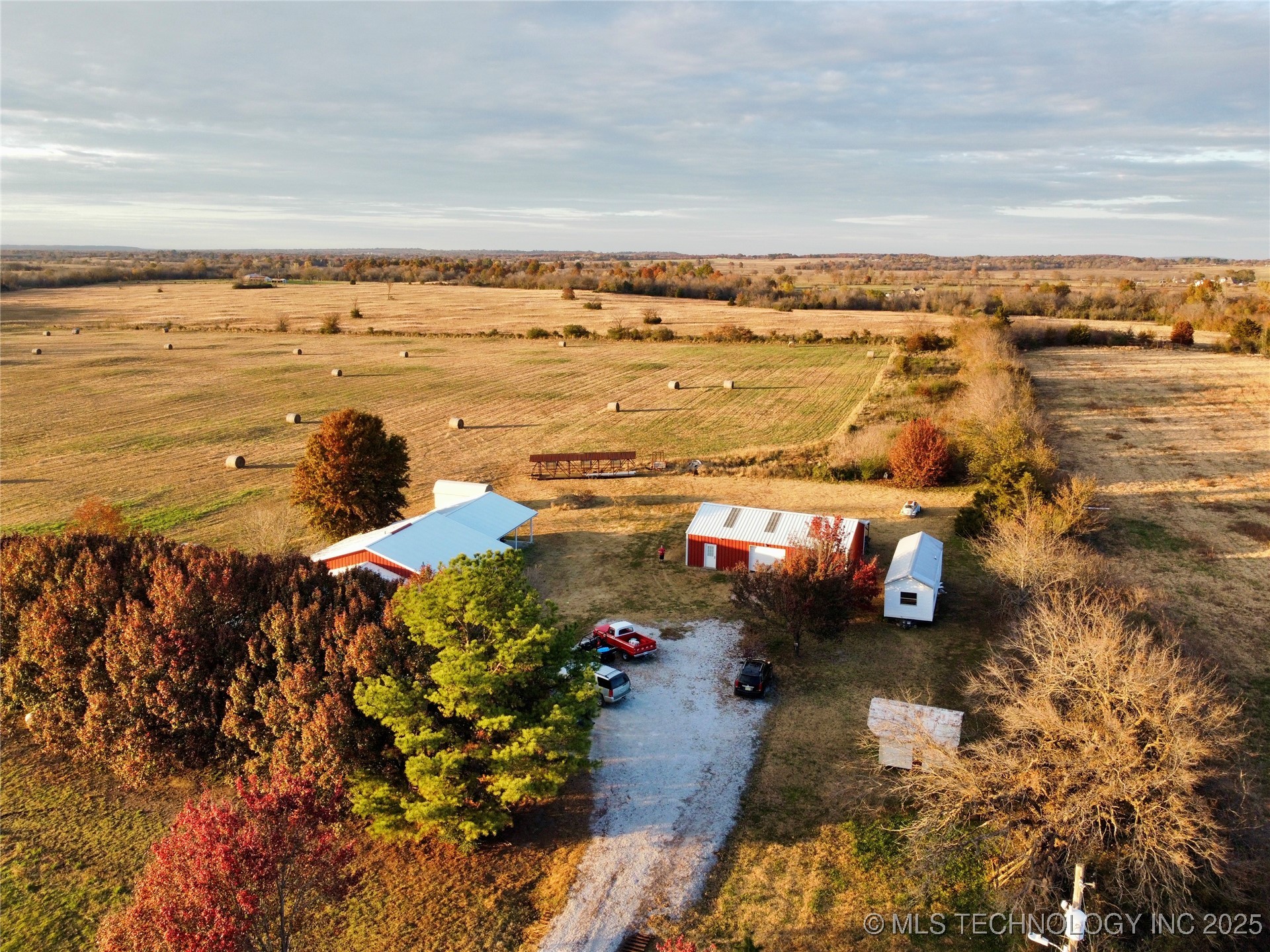3998 E 173rd Street S Property Photo 1
